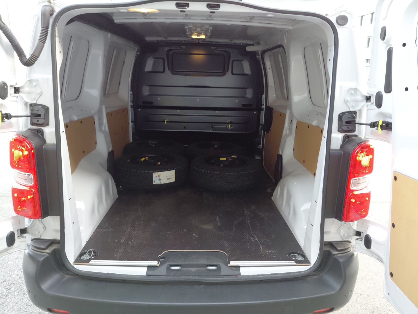 FIAT Scudo 1.5 BlueHDi L2 Easy Pro-image-5