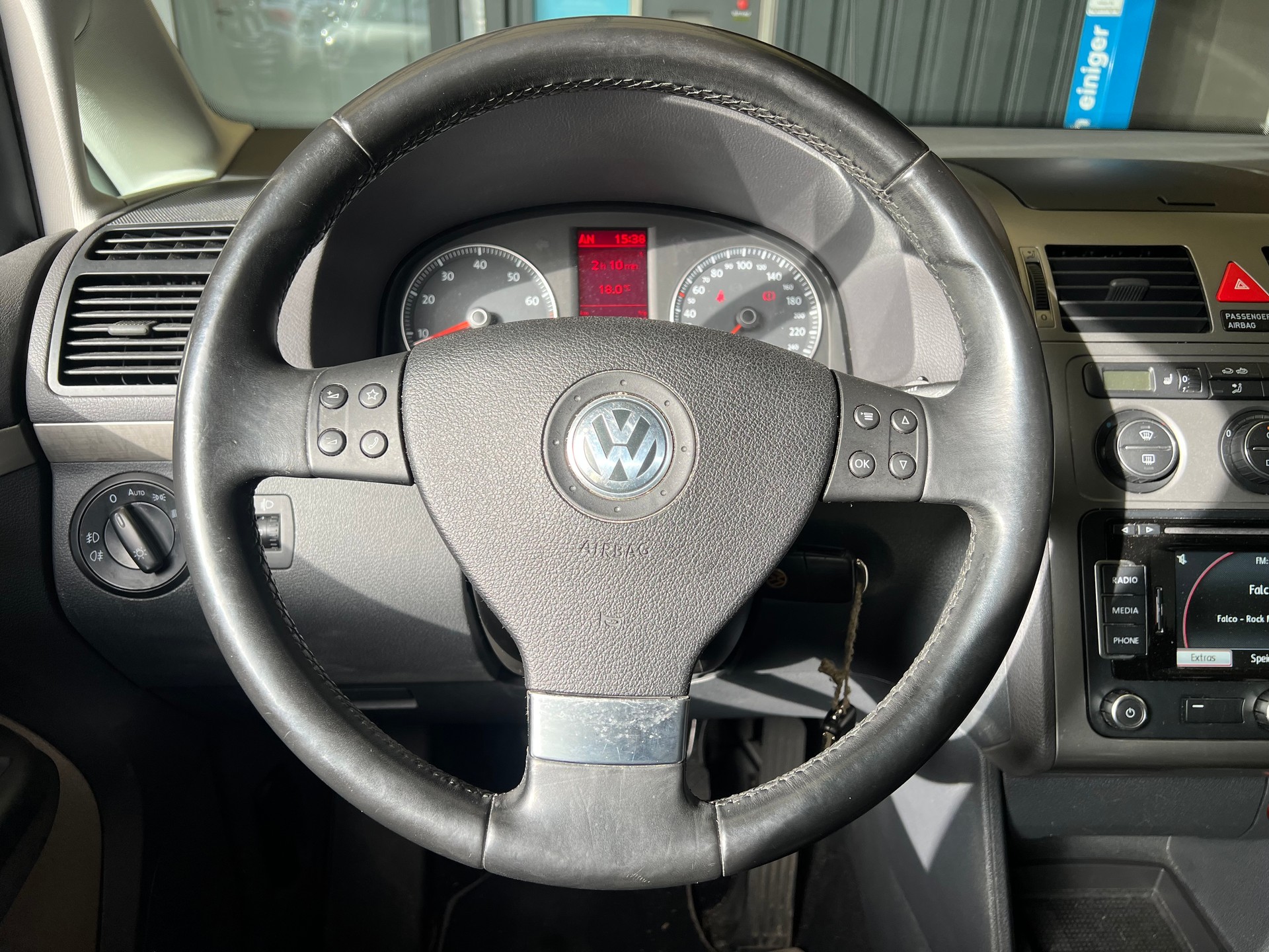 VW CrossTouran 1.4 TSI-image-6