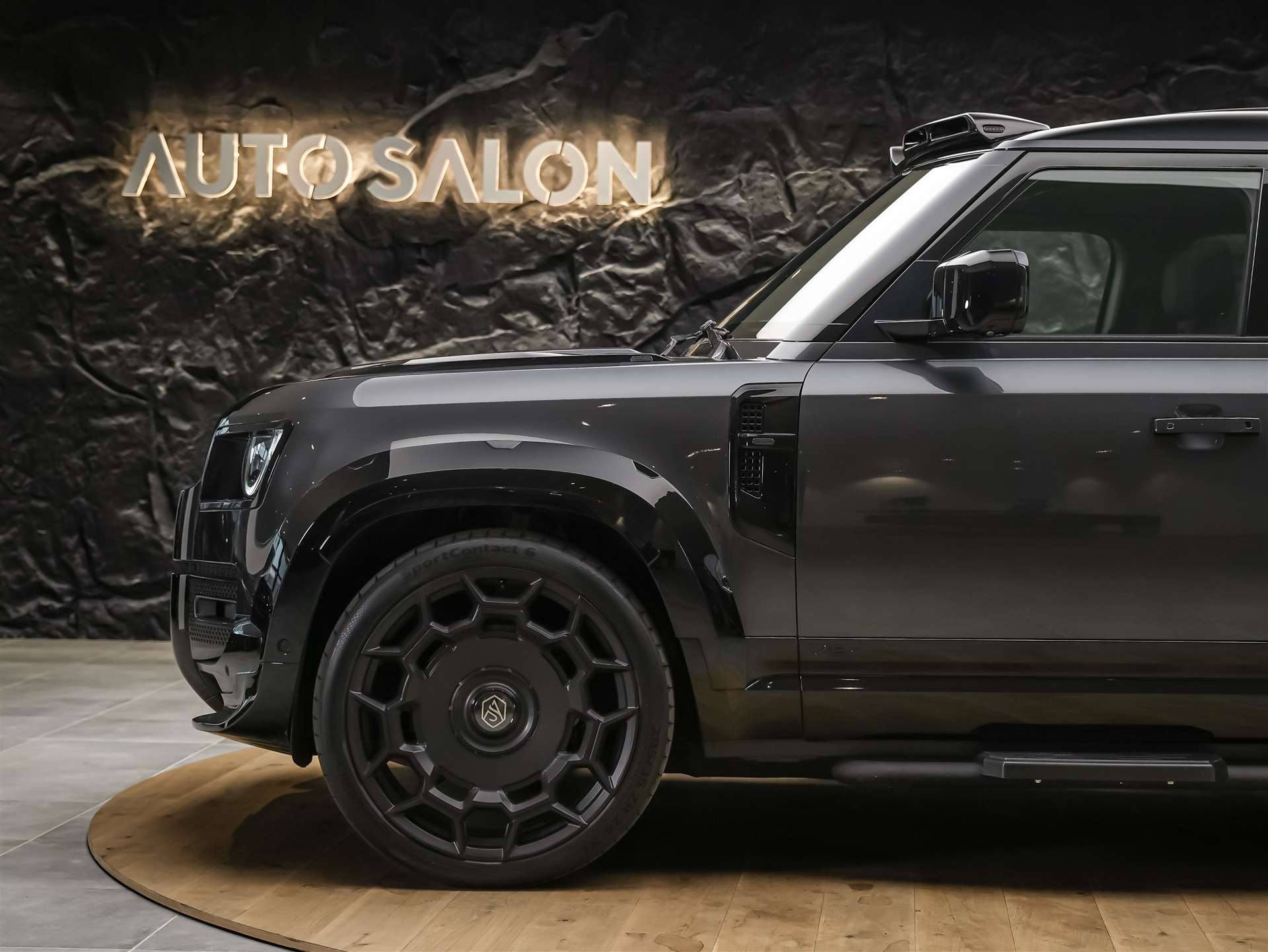 LAND ROVER Defender 110 5.0 V8 SC *URBAN*24" Felgen*Werksgarantie*AHK*-image-16