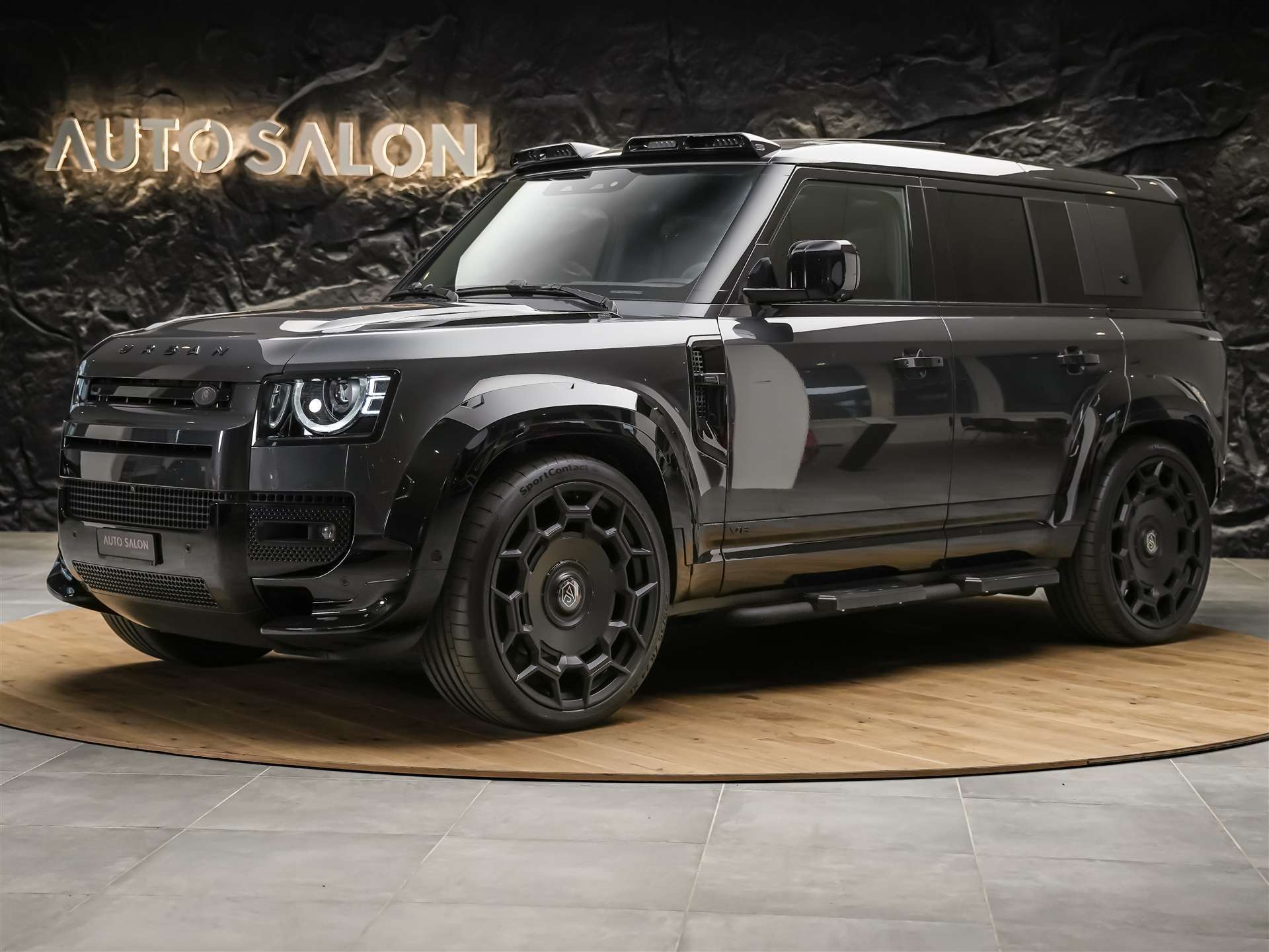 LAND ROVER Defender 110 5.0 V8 SC *URBAN*24" Felgen*Werksgarantie*AHK*-image-0