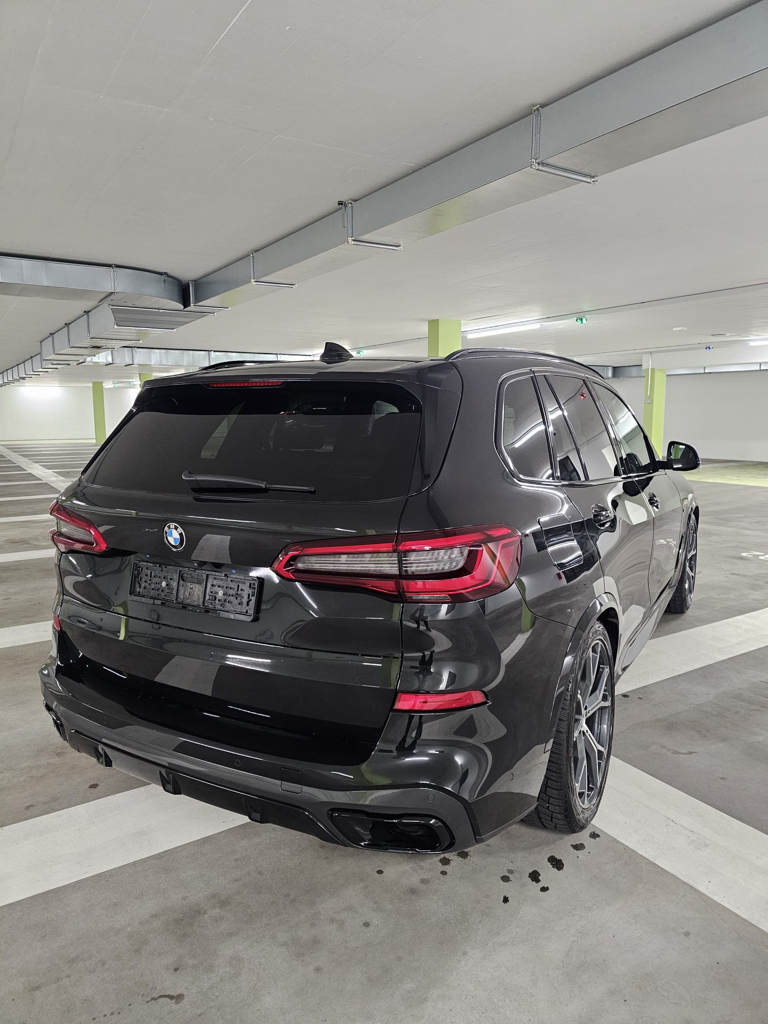 BMW X5 xDrive 40i Steptronic-image-2