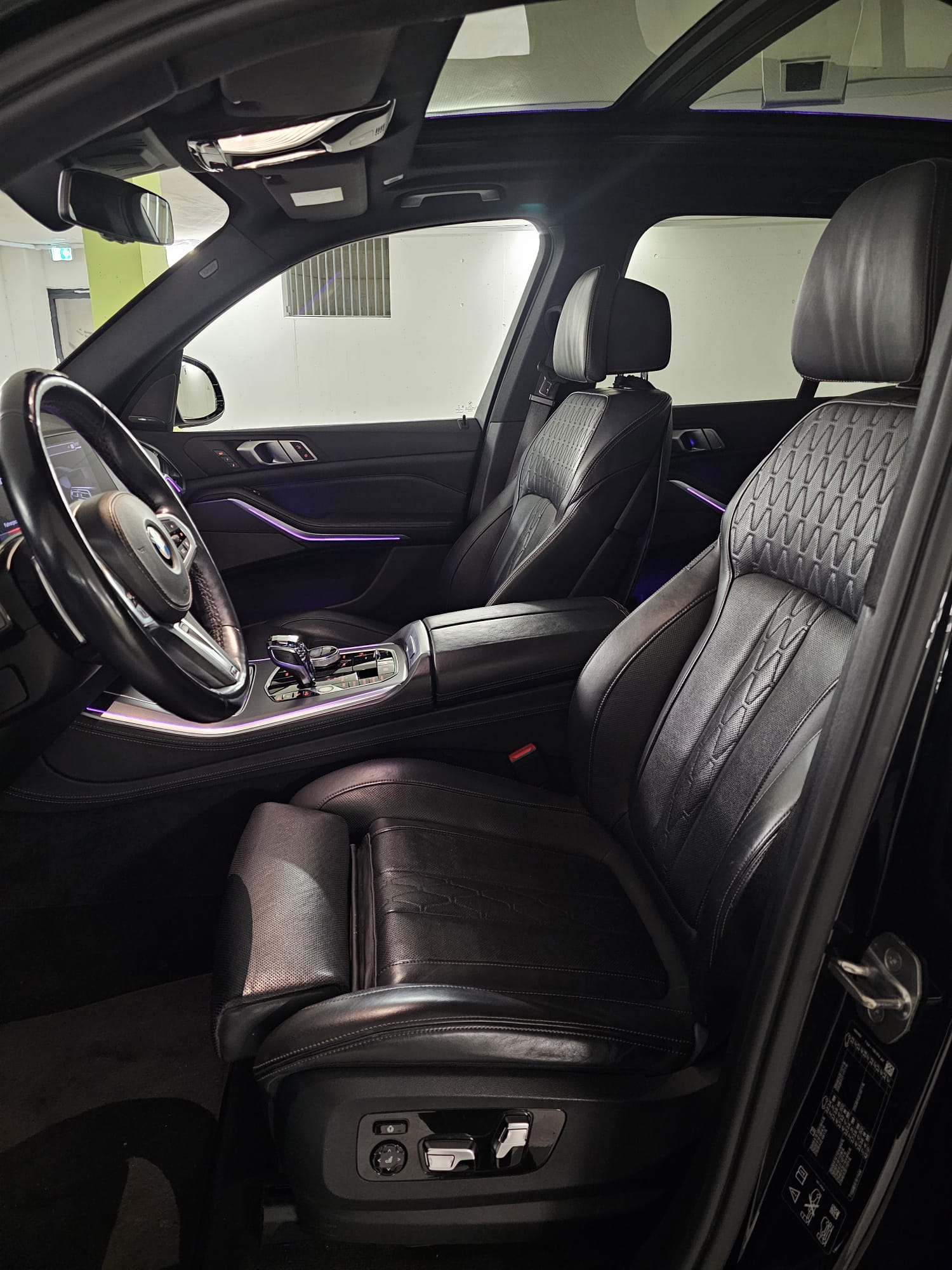 BMW X5 xDrive 40i Steptronic-image-6