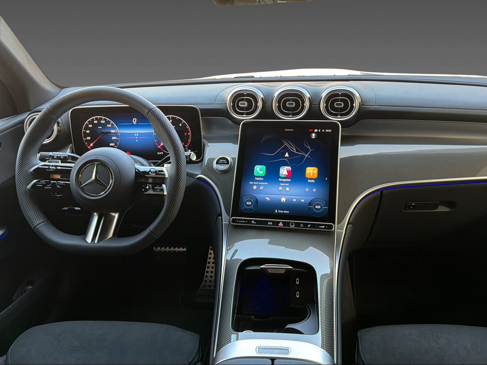 MERCEDES-BENZ GLC 220 d 4Matic-image-12