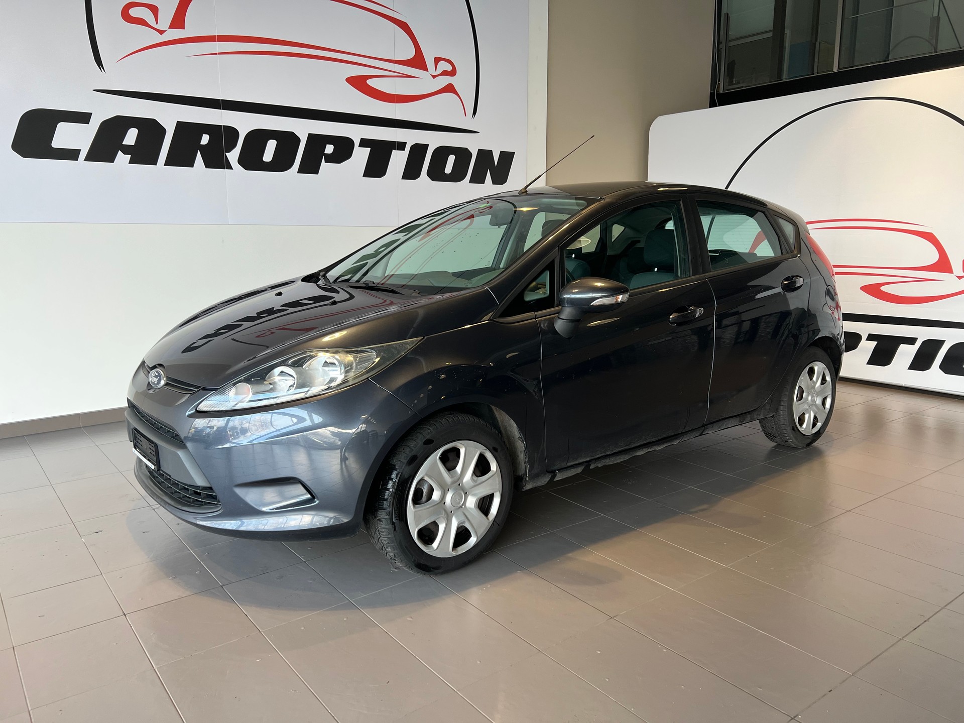 FORD Fiesta 1.4 16V Titanium