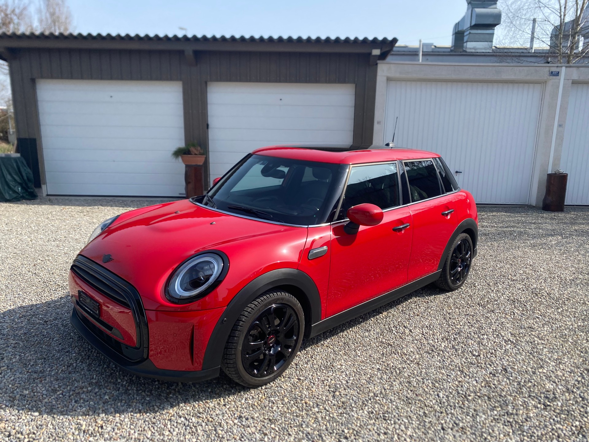 MINI 5door Cooper-image-1