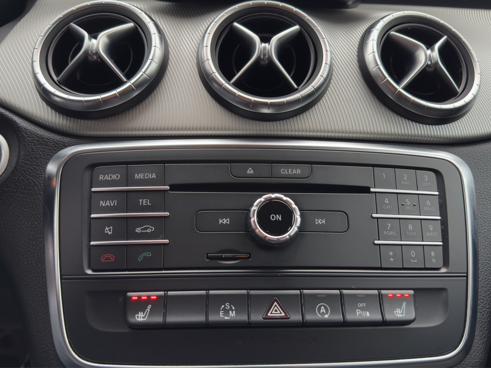 MERCEDES-BENZ CLA 250 7G-DCT-image-20