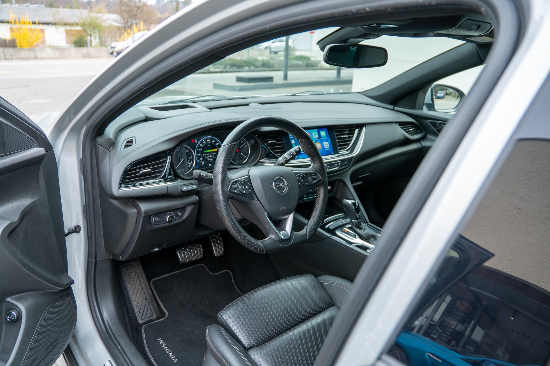 OPEL Insignia 2.0 CDTI Sports Tourer OPC-Line Excellence Automatic-image-7