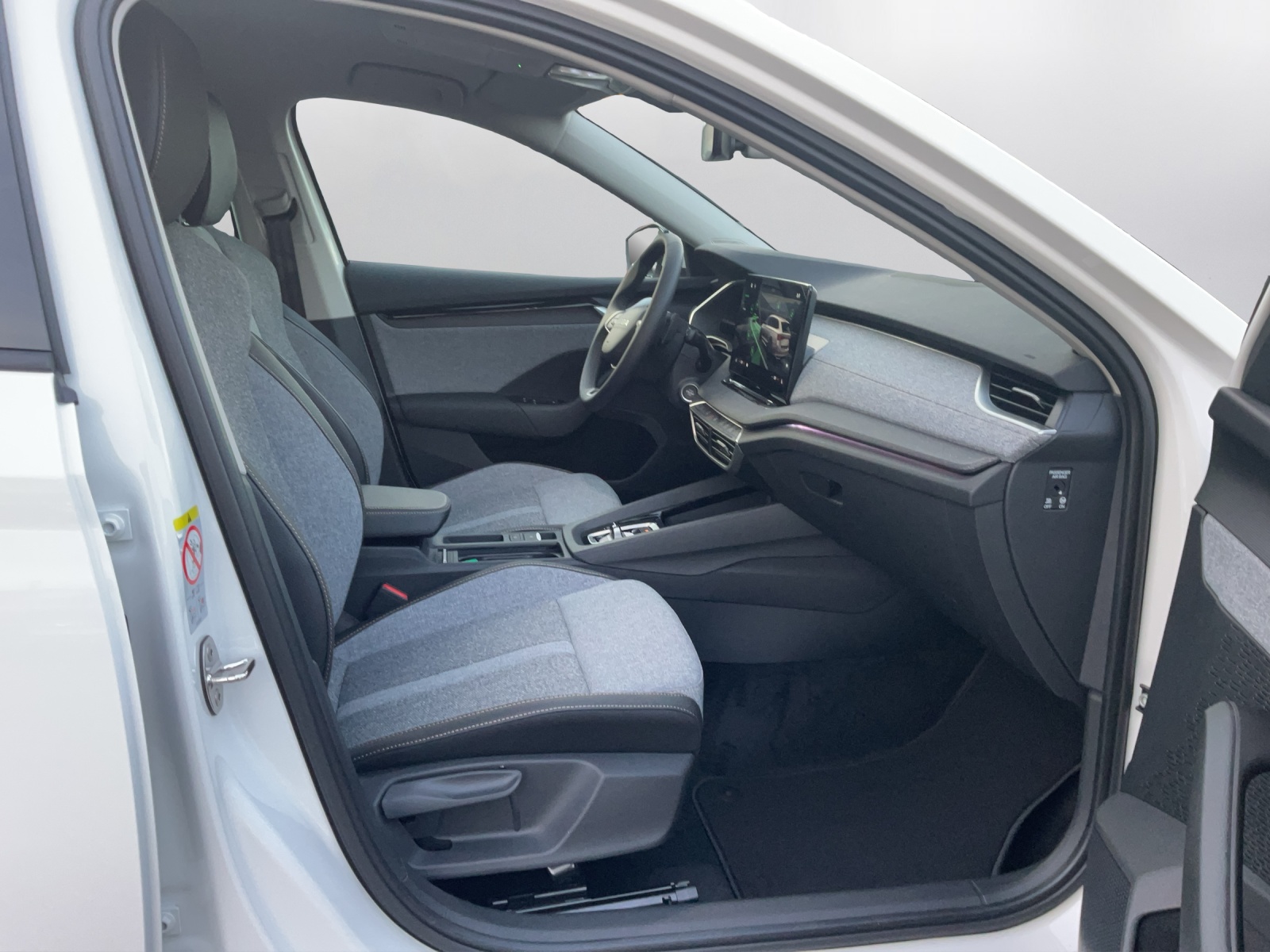 SKODA Octavia Combi 1.5 TSI mHEV DSG Selection-image-13