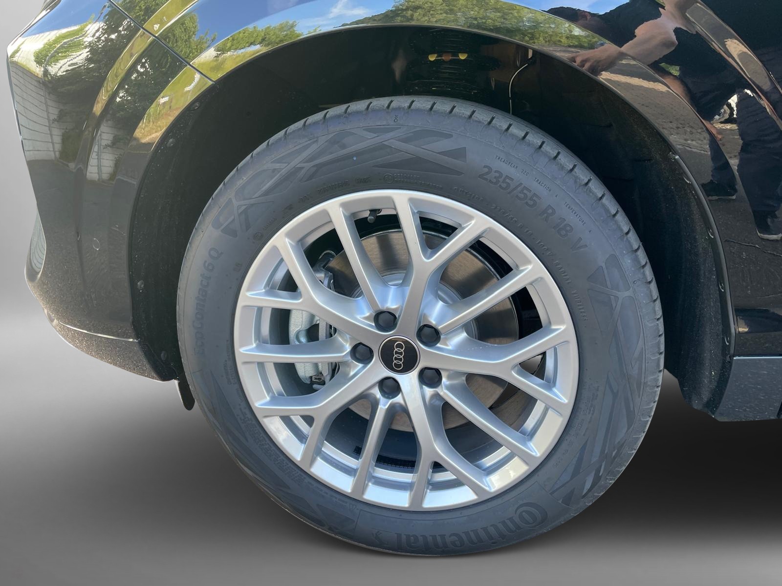AUDI Q3 SUV TFSI quattro 150 kW S tronic-image-3