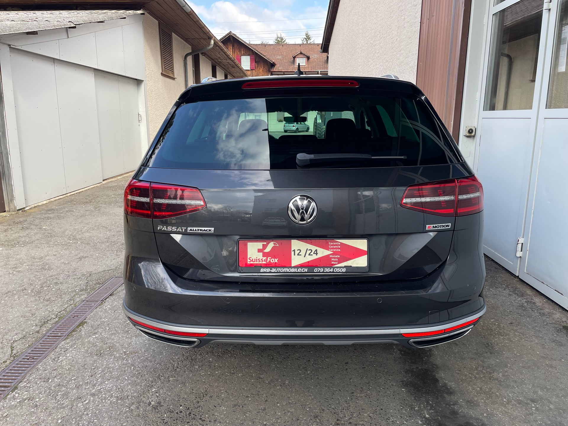 VW VW Passat Alltrack 2.0 TDI BMT 4Motion DSG-image-3