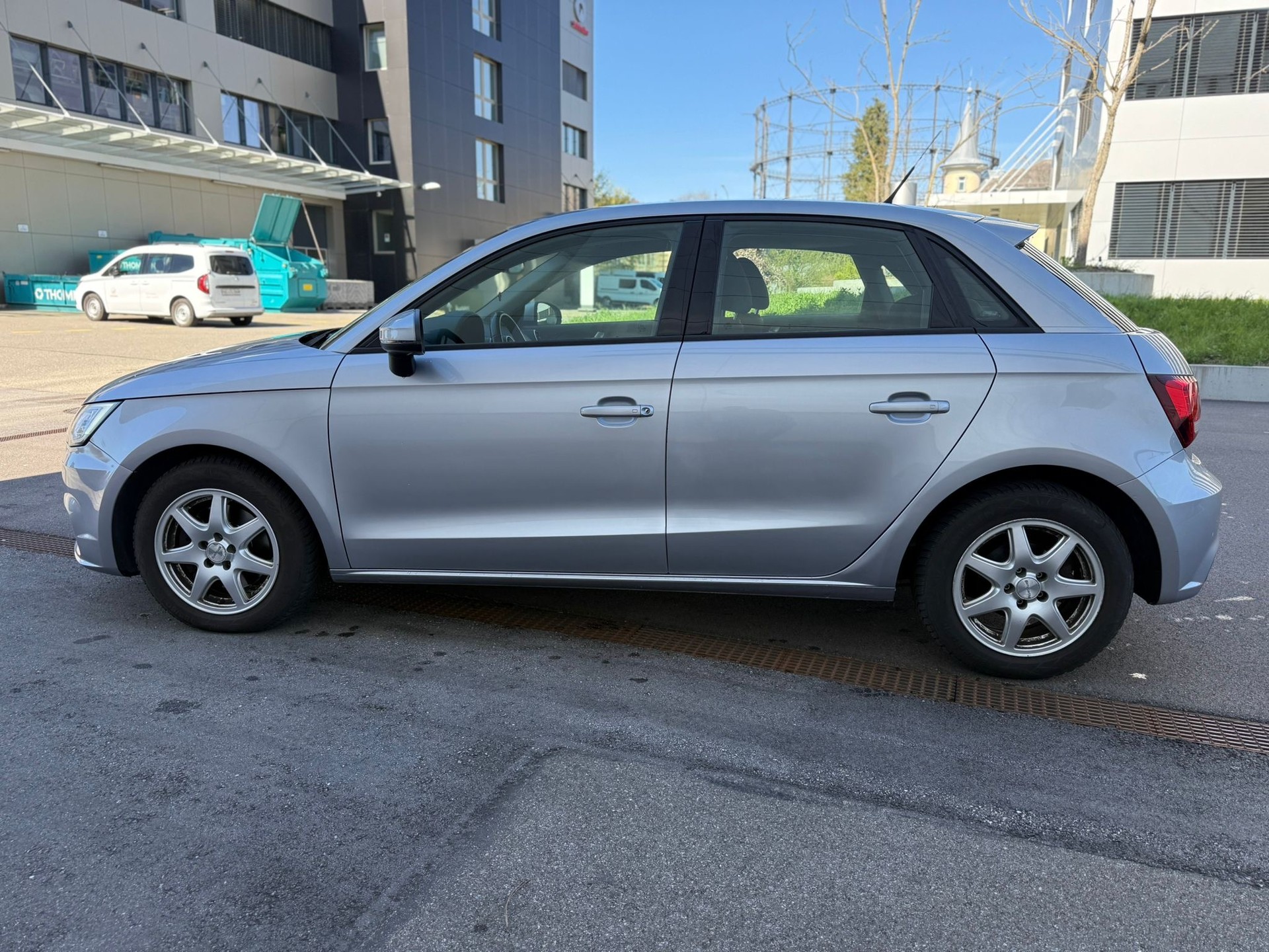 AUDI A1 Sportback 1.4 TFSI Sport S-tronic-image-3