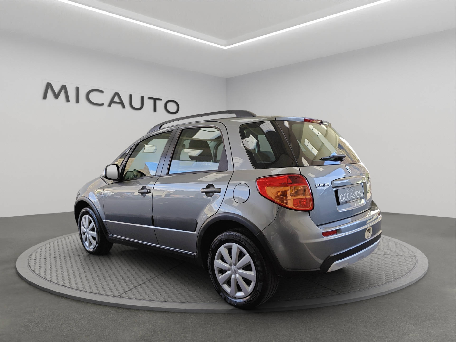 SUZUKI SX4 1.6 16V GL Streetline-image-4