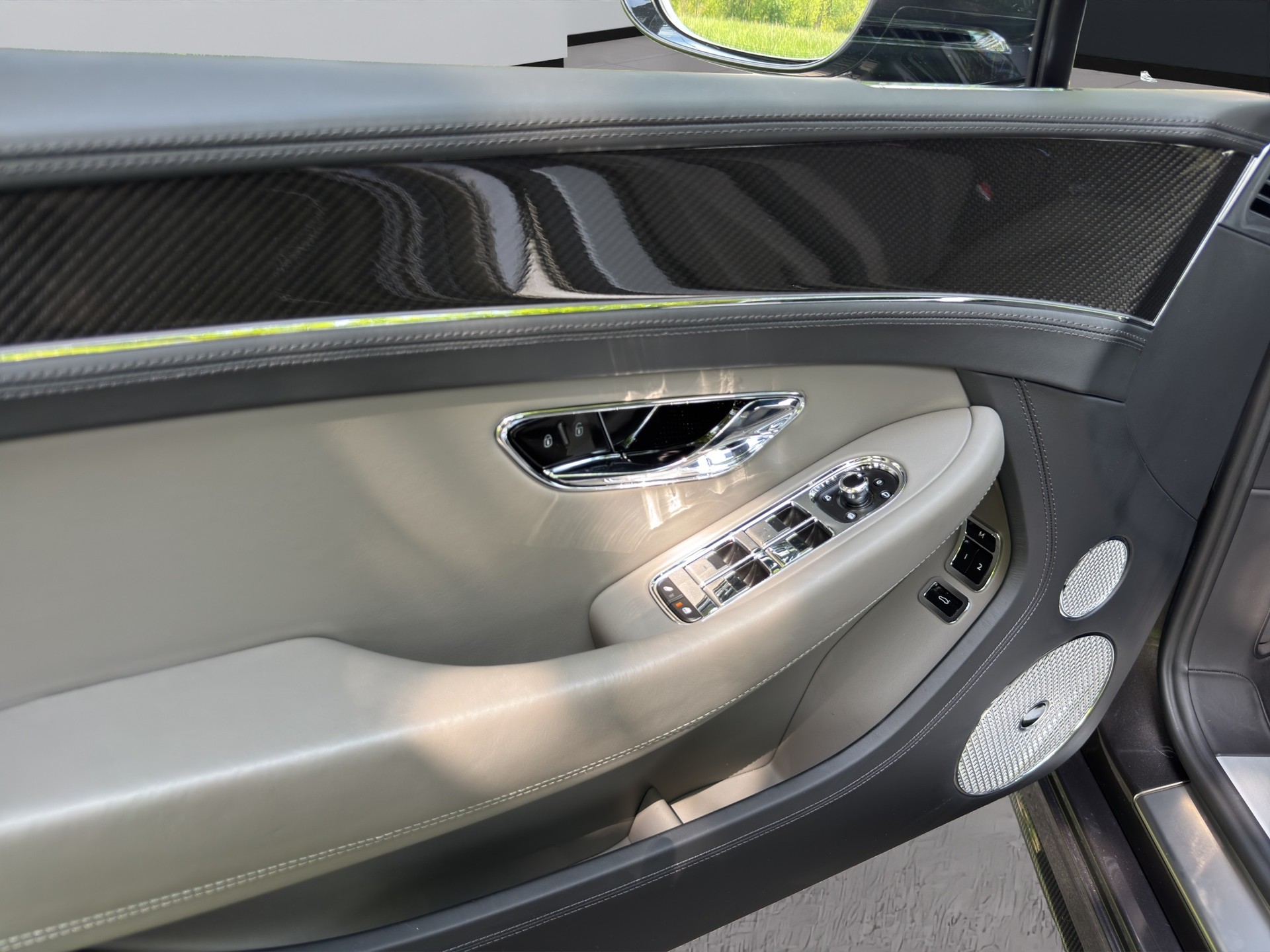 BENTLEY Continental GTC S 4.0 V8-image-21