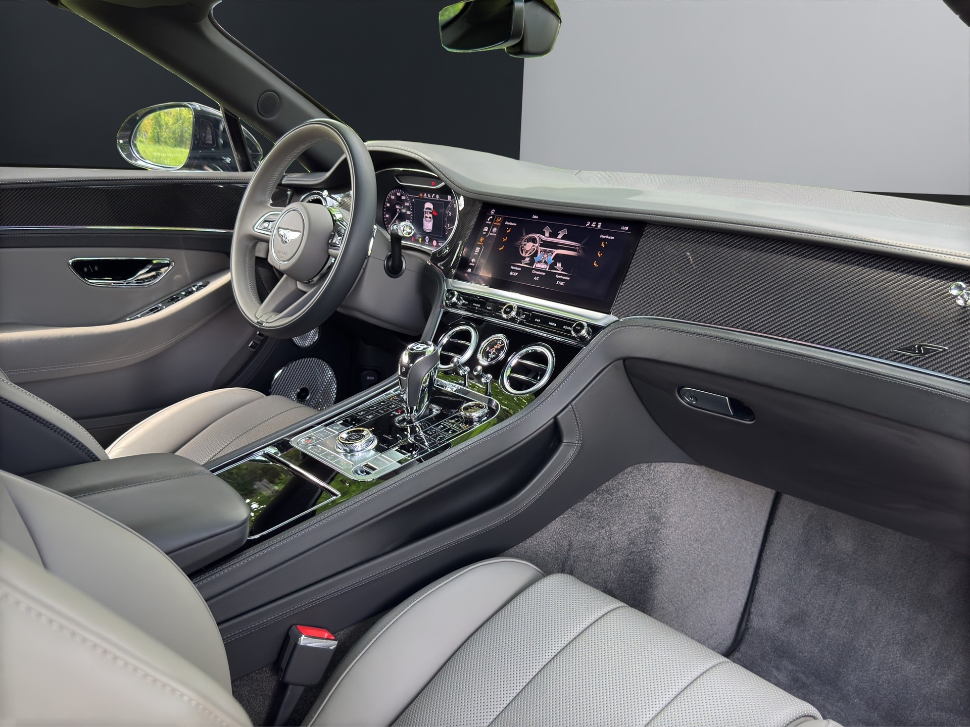 BENTLEY Continental GTC S 4.0 V8-image-13