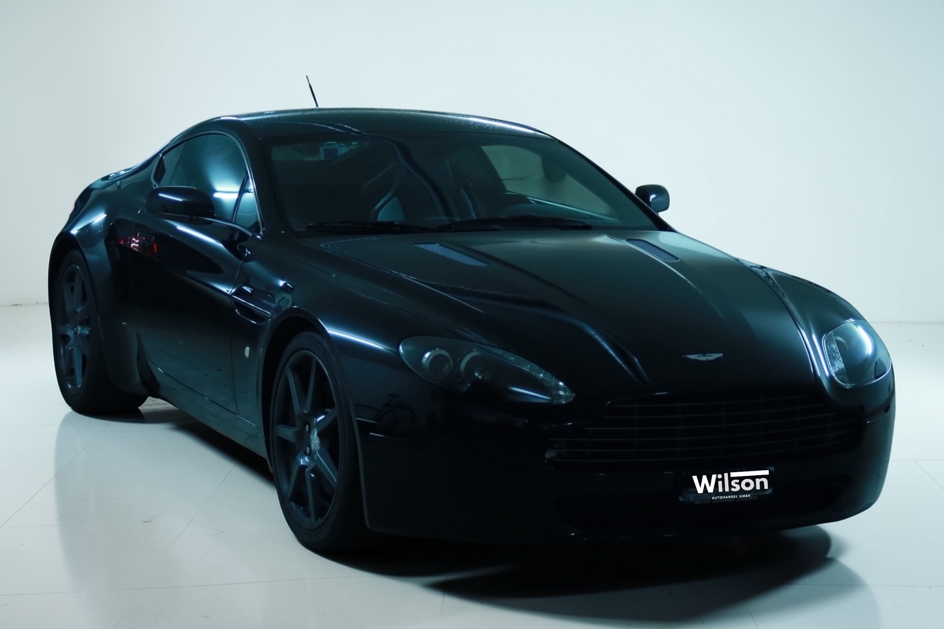 ASTON MARTIN V8 Vantage 4.3