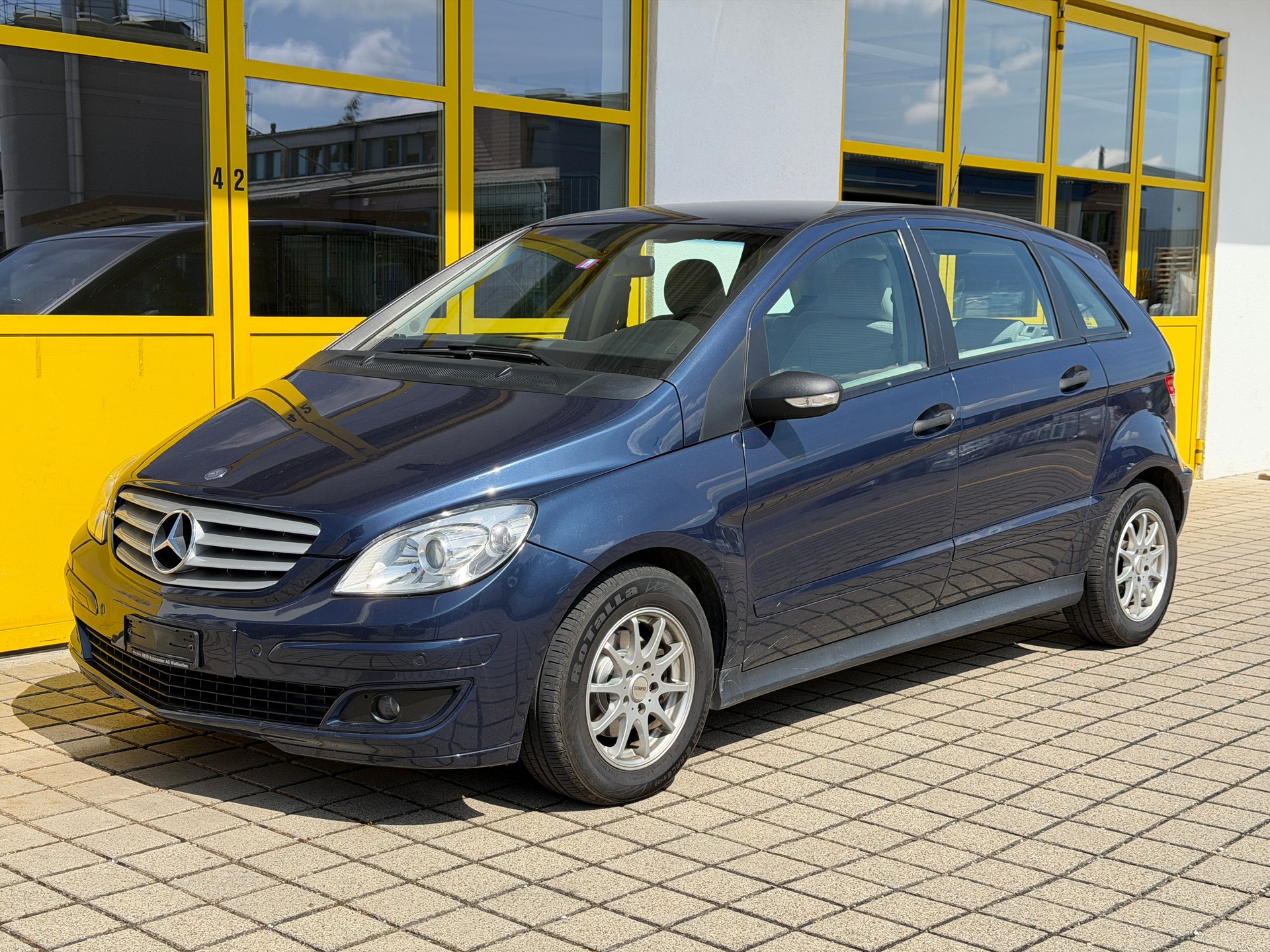 MERCEDES-BENZ B 170