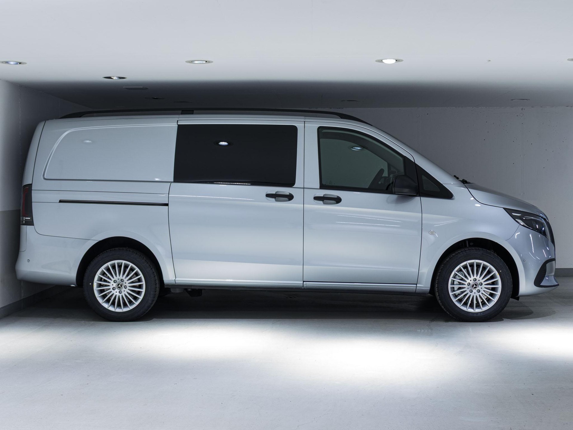 MERCEDES-BENZ Vito 119 CDI 4x4 Kasten Lang-image-1