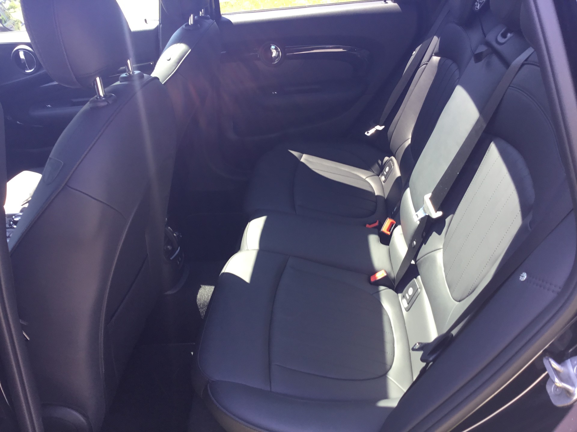 MINI Clubman Cooper S ALL4 Steptronic-image-14
