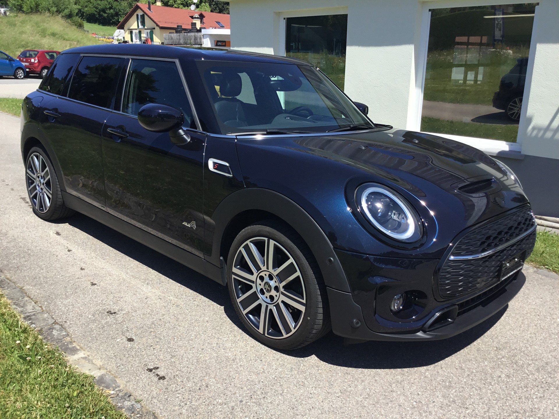 MINI Clubman Cooper S ALL4 Steptronic-image-1