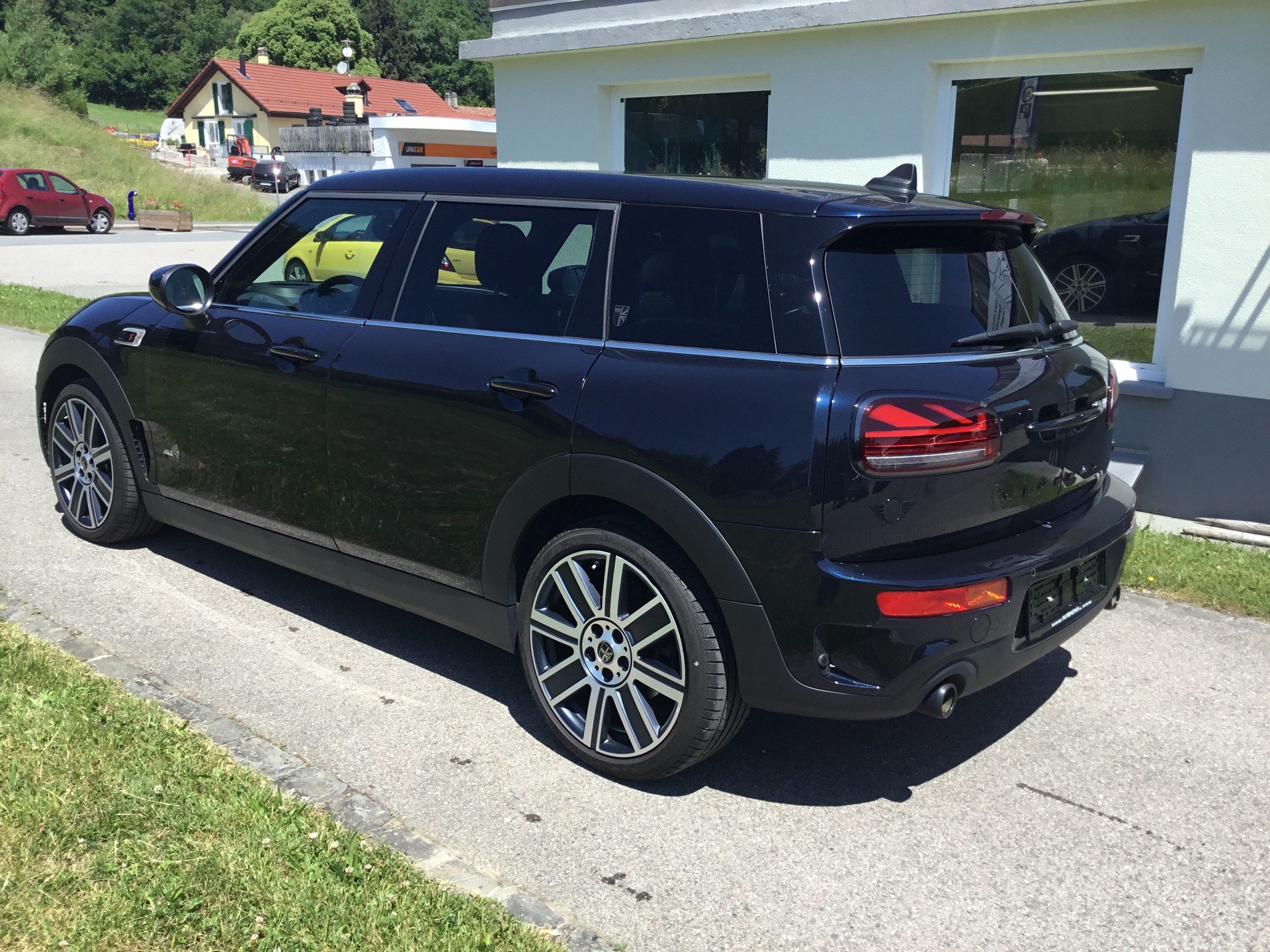 MINI Clubman Cooper S ALL4 Steptronic-image-6