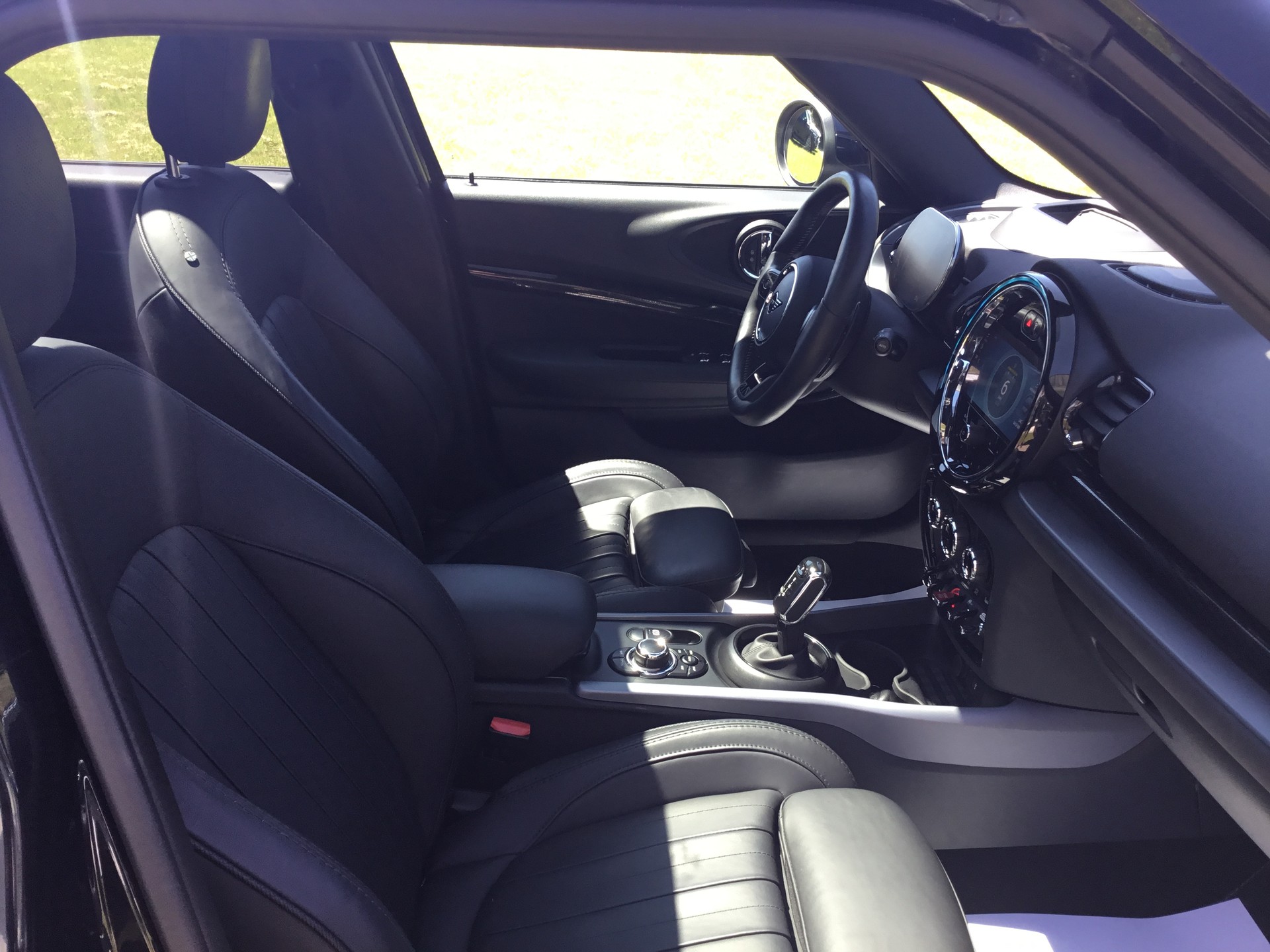 MINI Clubman Cooper S ALL4 Steptronic-image-13