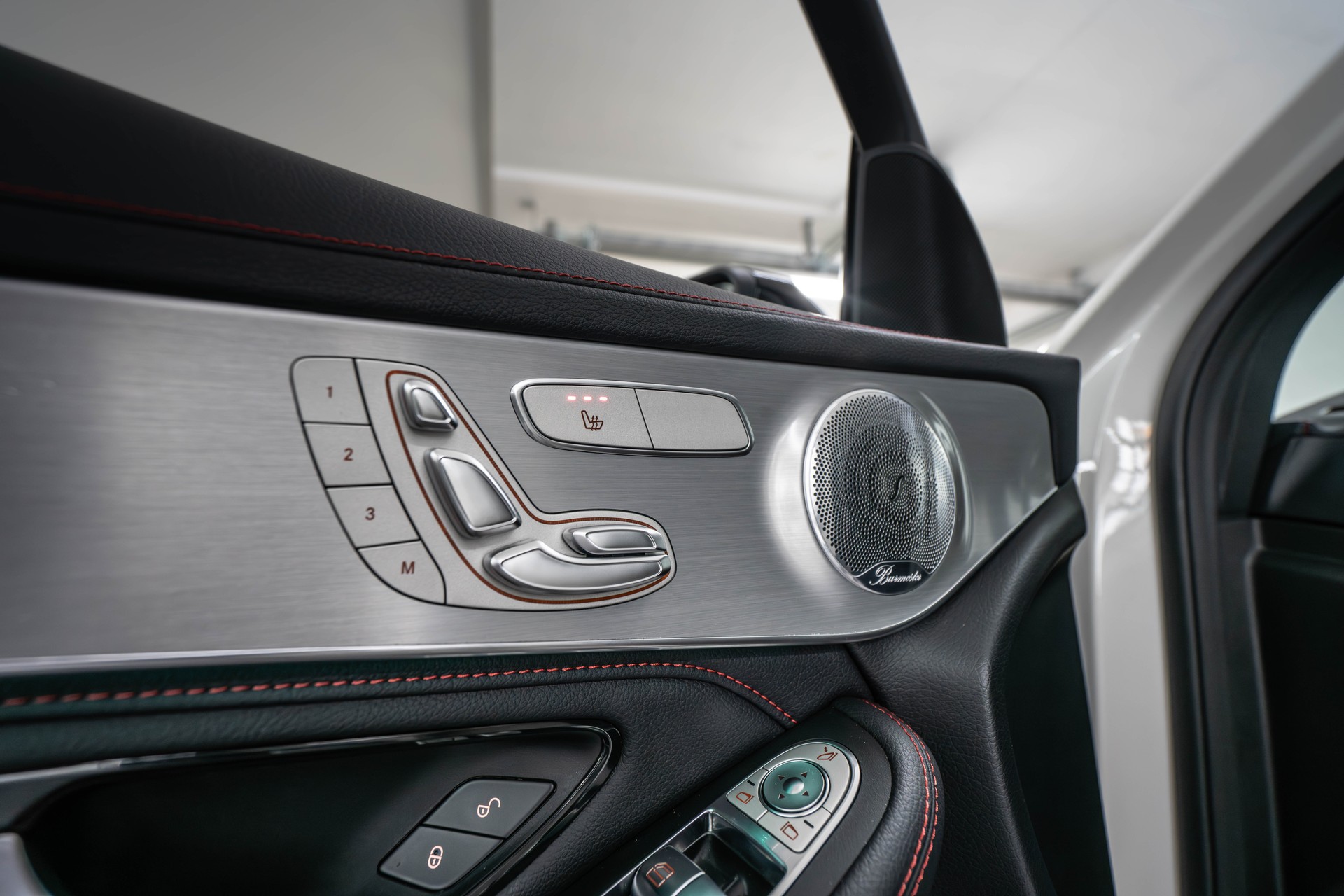 MERCEDES-BENZ GLC 43 AMG 4Matic 9G-Tronic (crochet attelage)-image-18