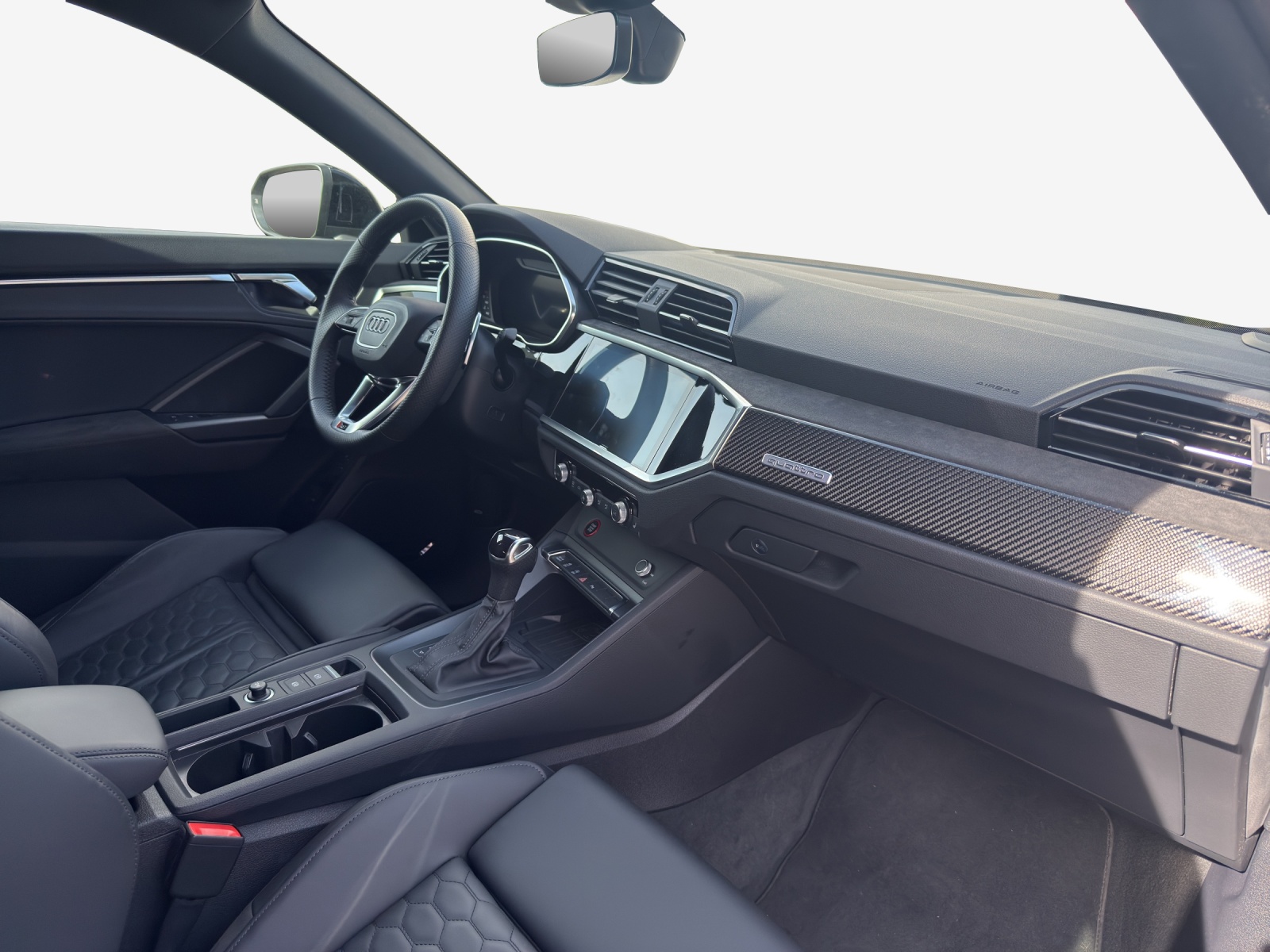 AUDI RS Q3 Sportback quattro S tronic-image-9