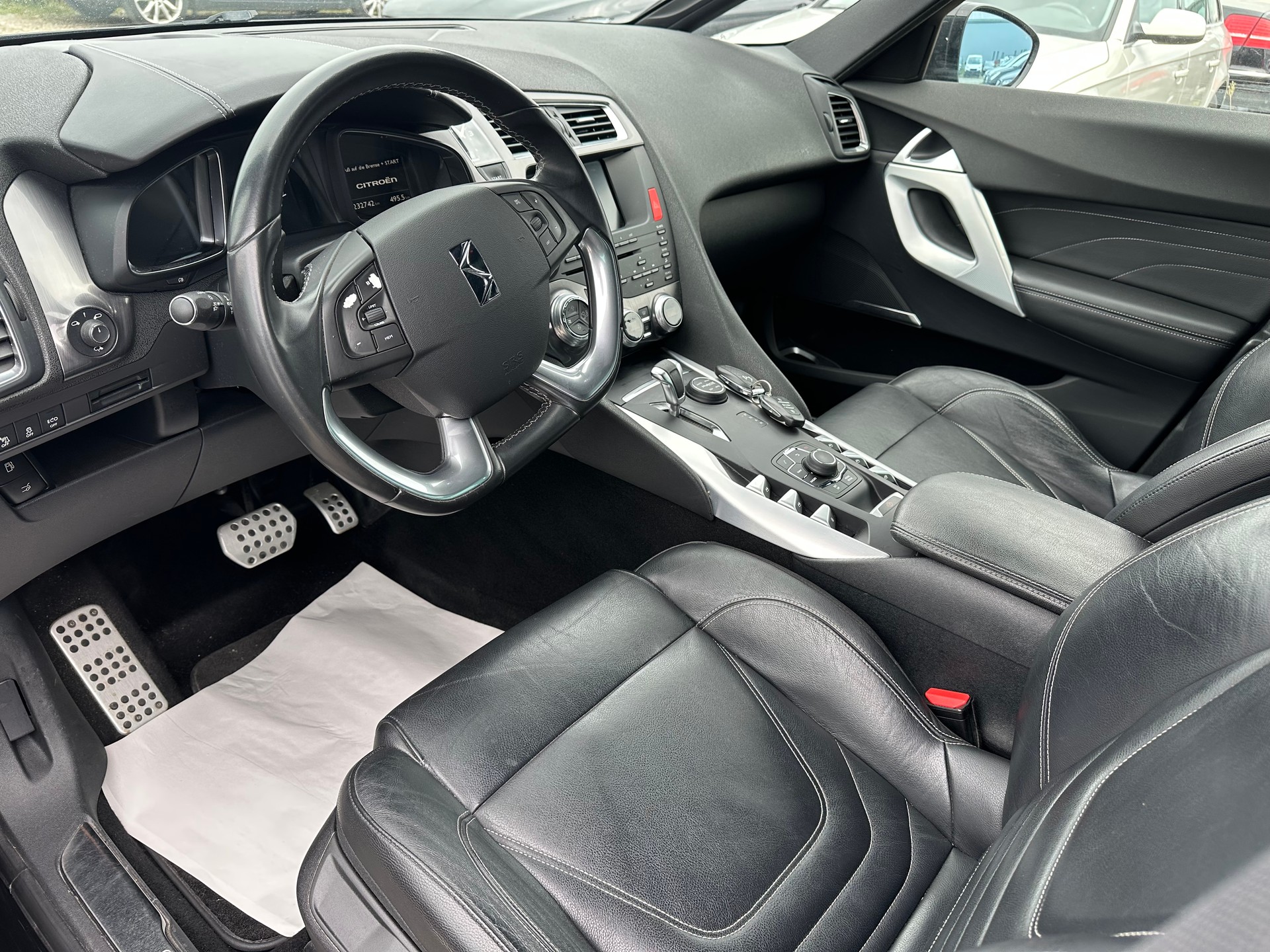 DS AUTOMOBILES DS5 HYbrid4 200 Faubourg Addict EGS6-image-10
