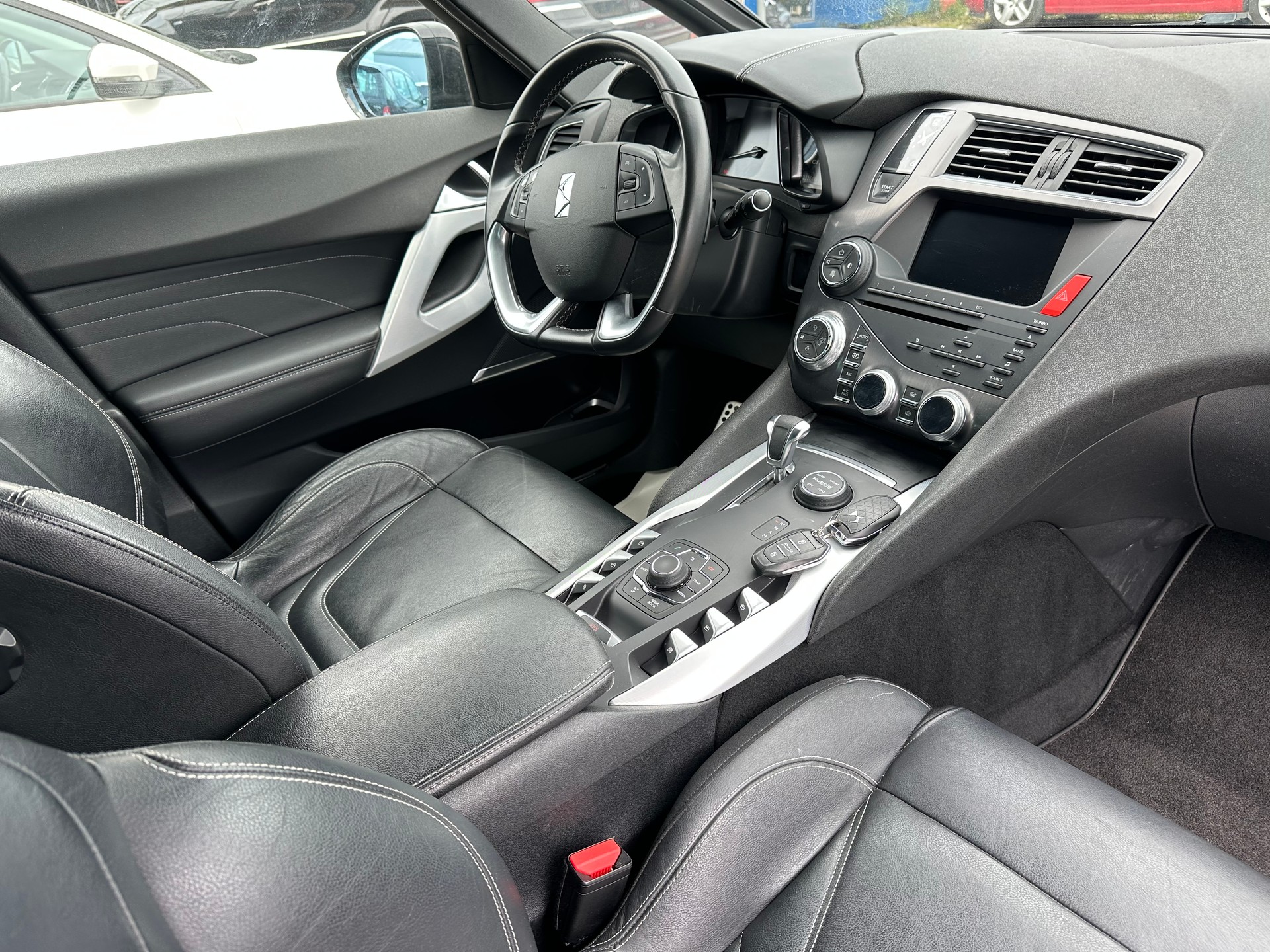 DS AUTOMOBILES DS5 HYbrid4 200 Faubourg Addict EGS6-image-12