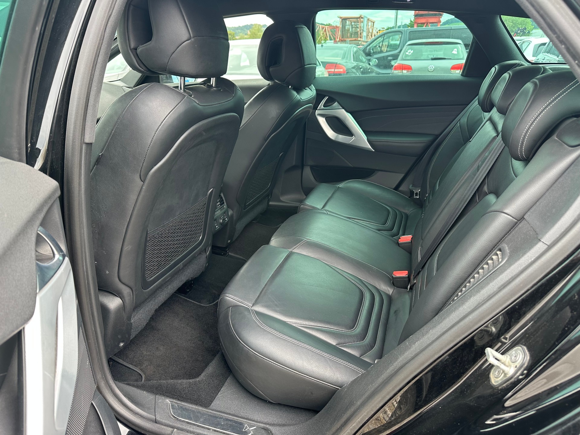 DS AUTOMOBILES DS5 HYbrid4 200 Faubourg Addict EGS6-image-8