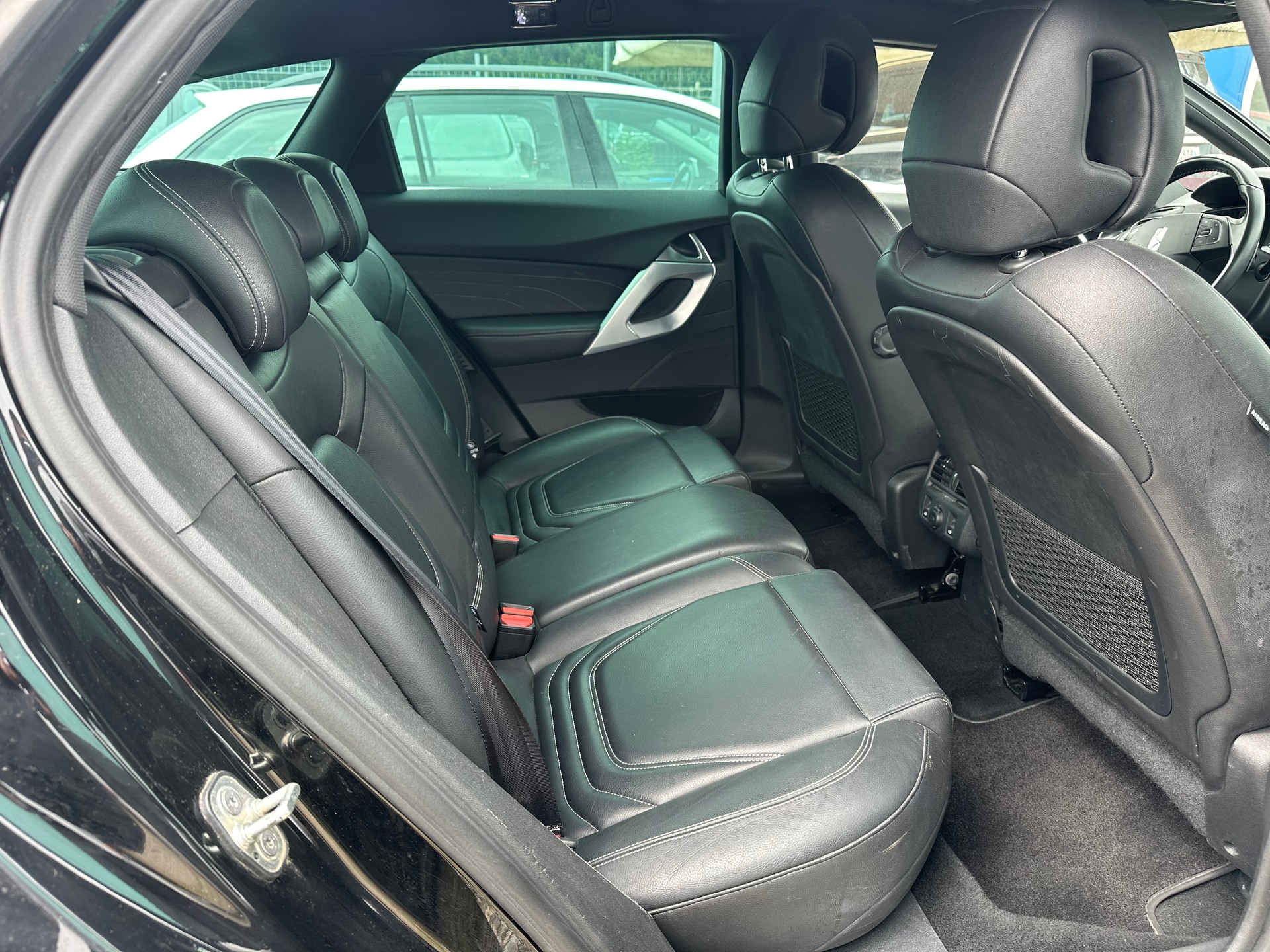 DS AUTOMOBILES DS5 HYbrid4 200 Faubourg Addict EGS6-image-13