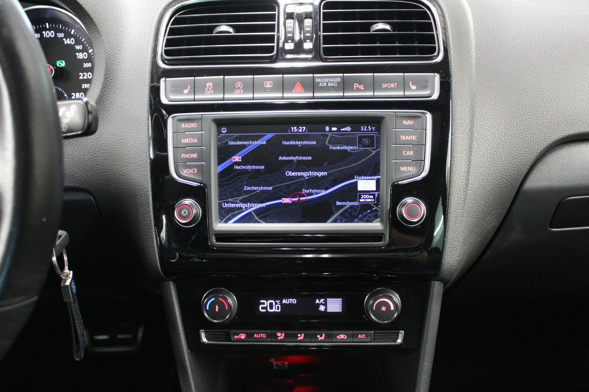 VW Polo 1.8 TSI GTI DSG-image-11