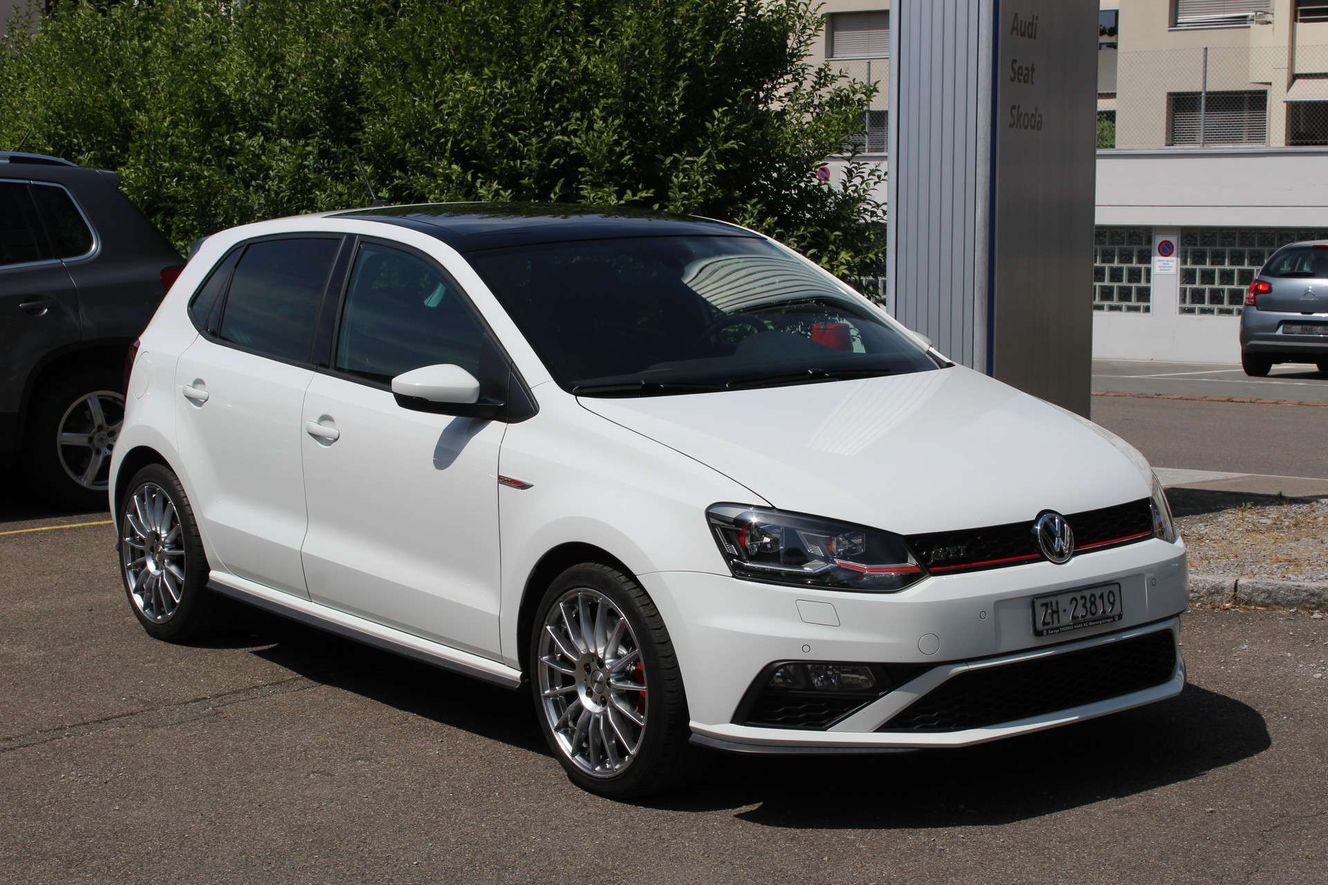 VW Polo 1.8 TSI GTI DSG-image-4