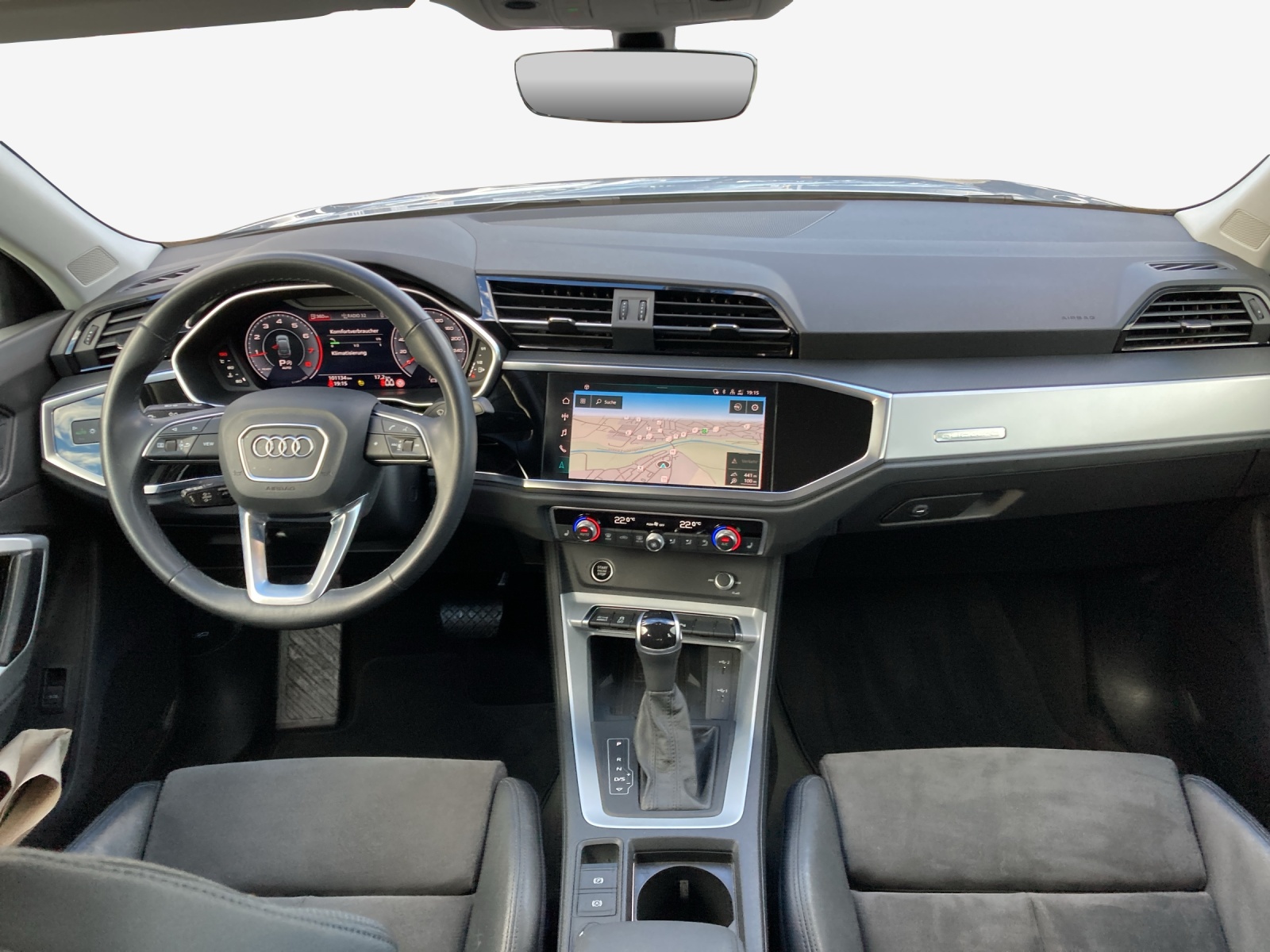 AUDI Q3 Sportback 40 TFSI quattro S-tronic-image-8