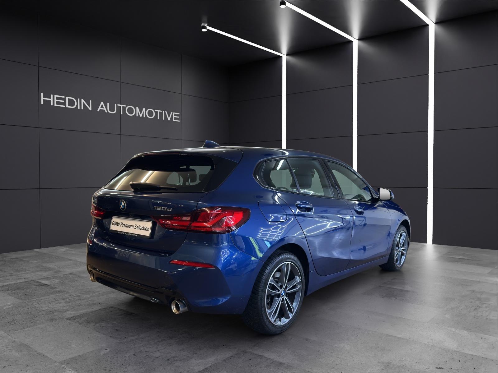 BMW 120d xDrive-image-4