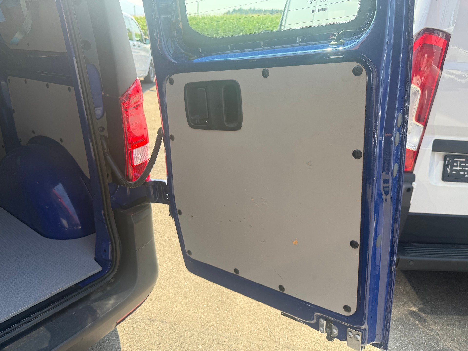 MERCEDES-BENZ Vito 116 CDI Base-image-17