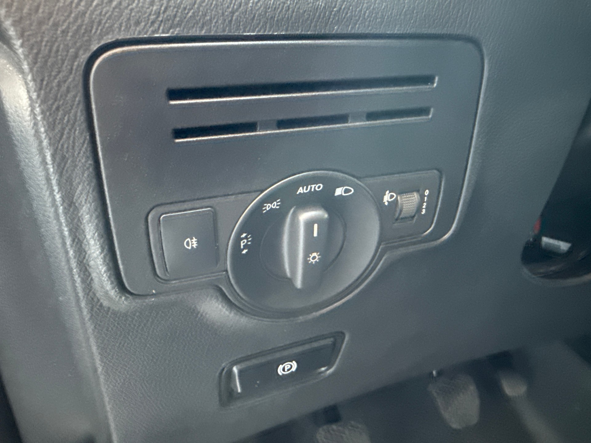 MERCEDES-BENZ Vito 116 CDI Base-image-10