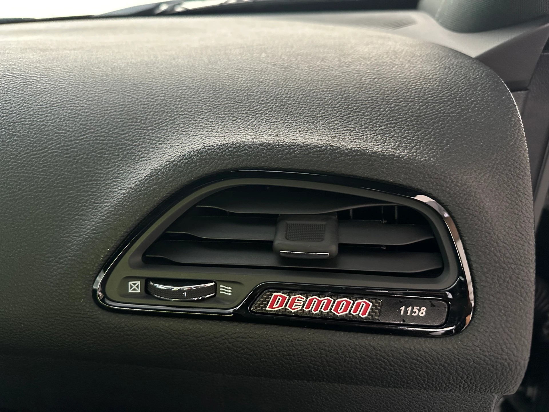 DODGE Challenger SRT DEMON (1158/3000)-image-11
