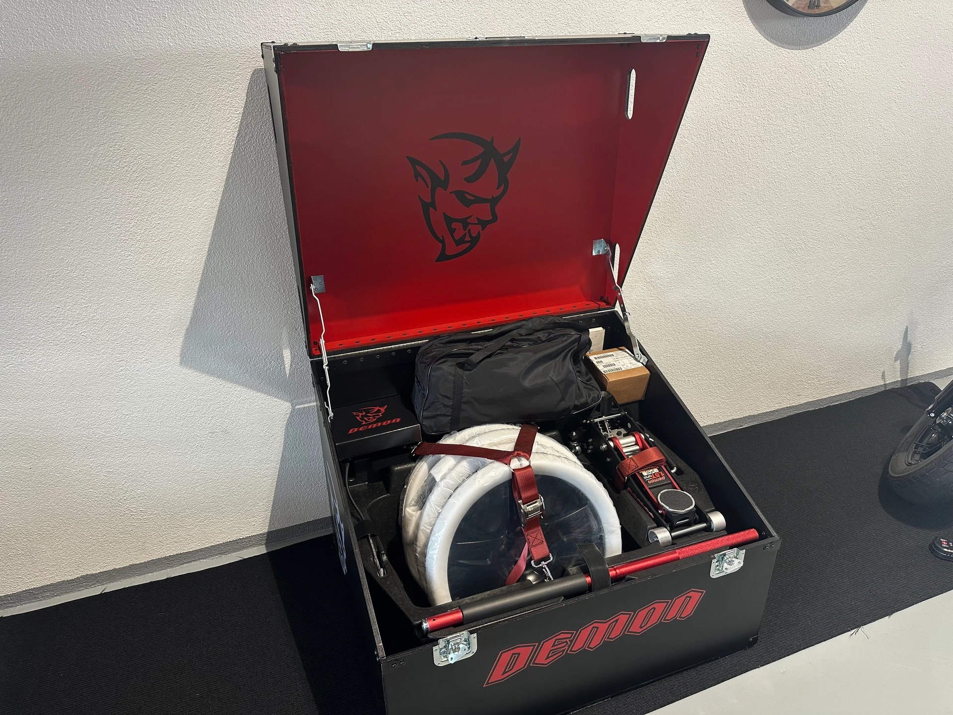 DODGE Challenger SRT DEMON (1158/3000)-image-15