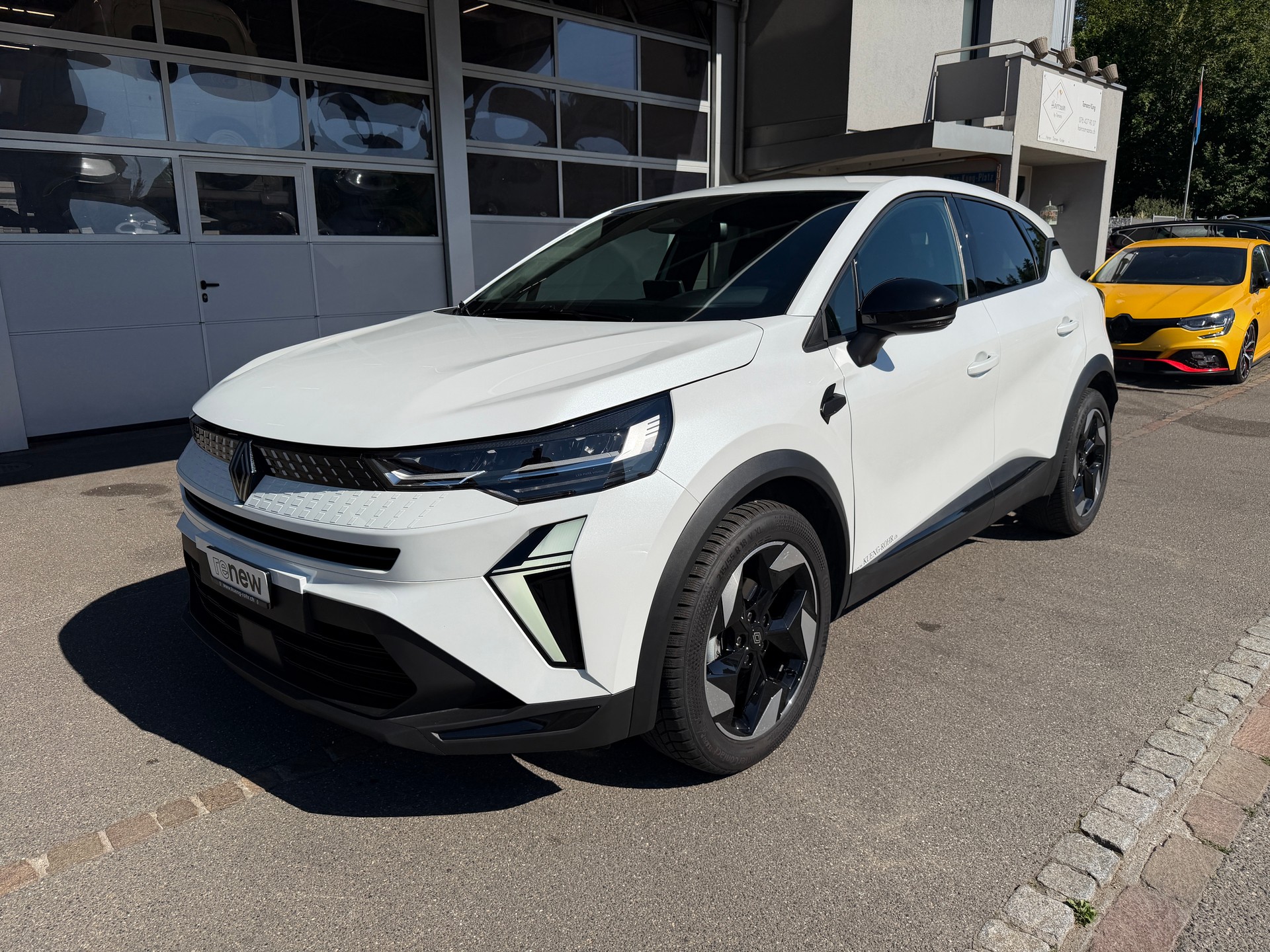 RENAULT Captur 1.3 TCe 140 techno-image-0