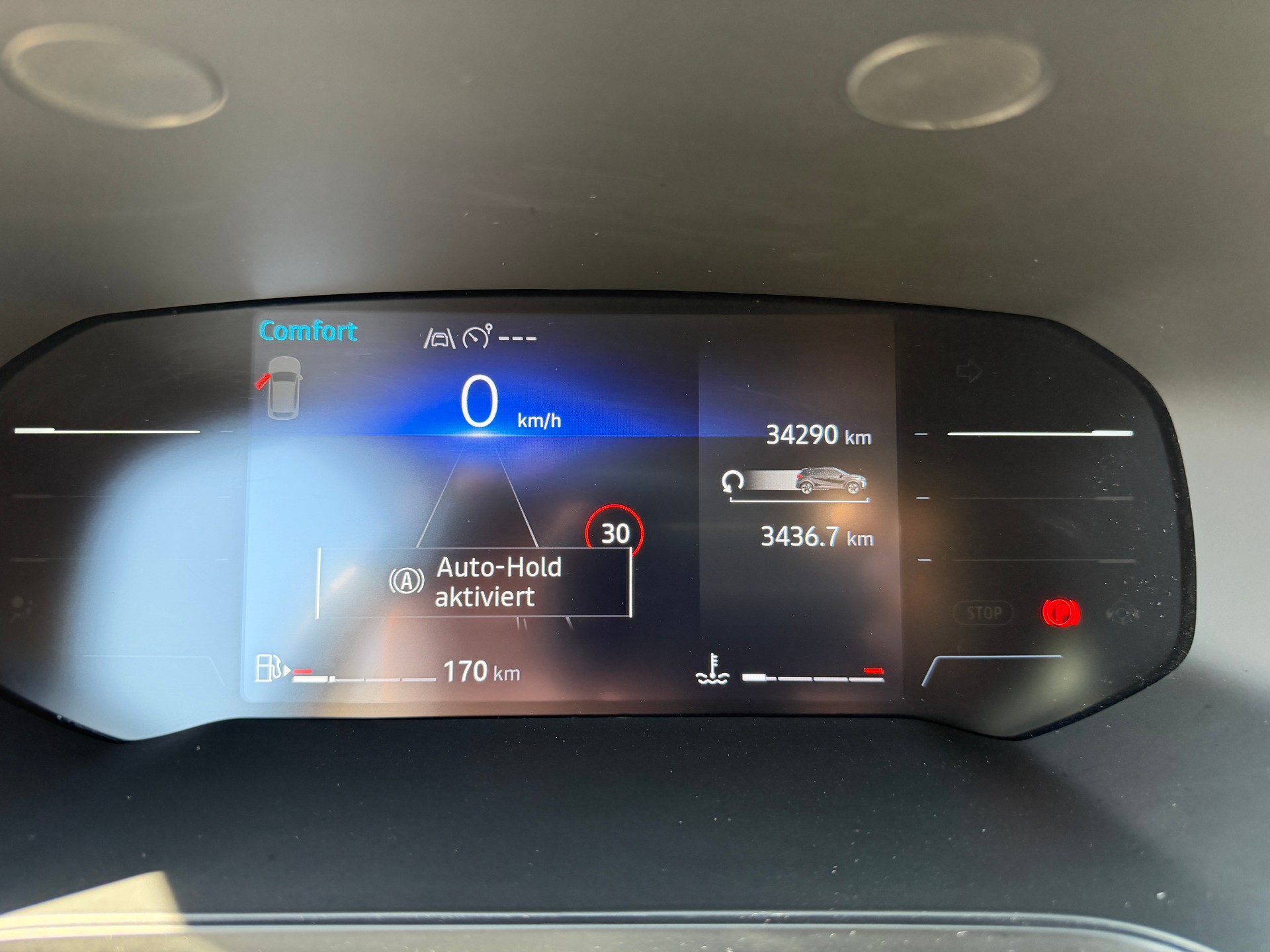 RENAULT Captur 1.3 TCe 140 techno-image-9