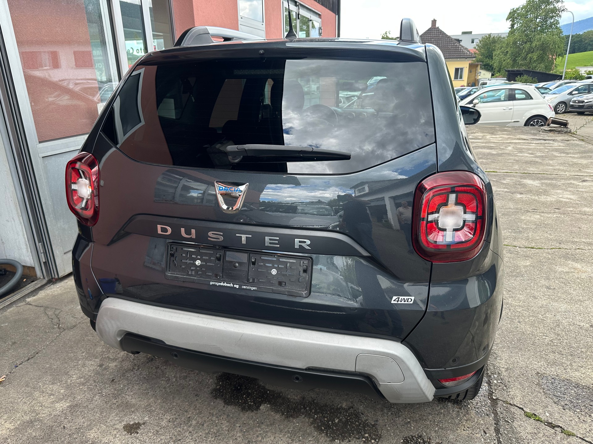 DACIA Duster SCe 115 Ultimate 4x4-image-3