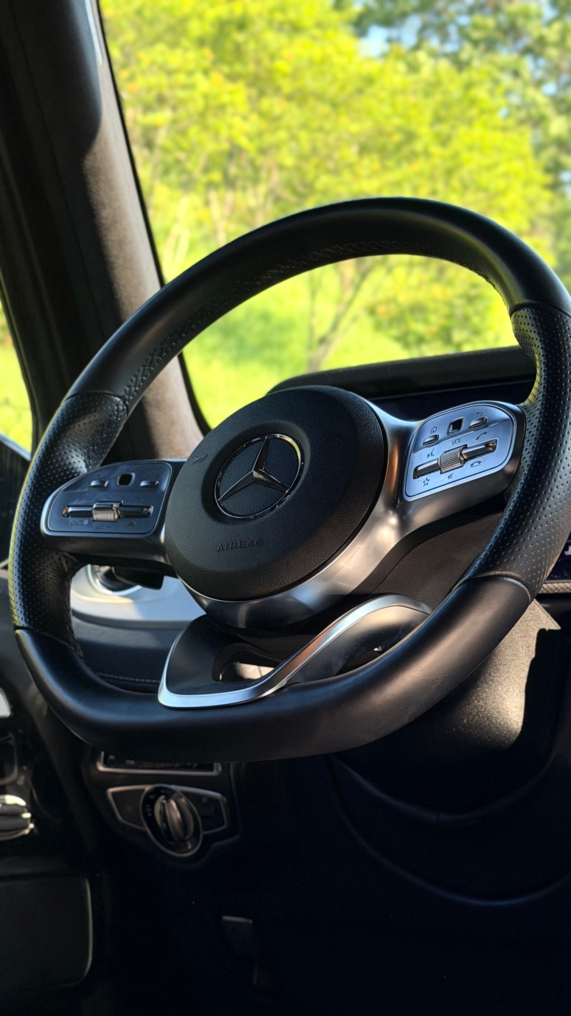 MERCEDES-BENZ G 400 d AMG Line 9G-Tronic-image-7