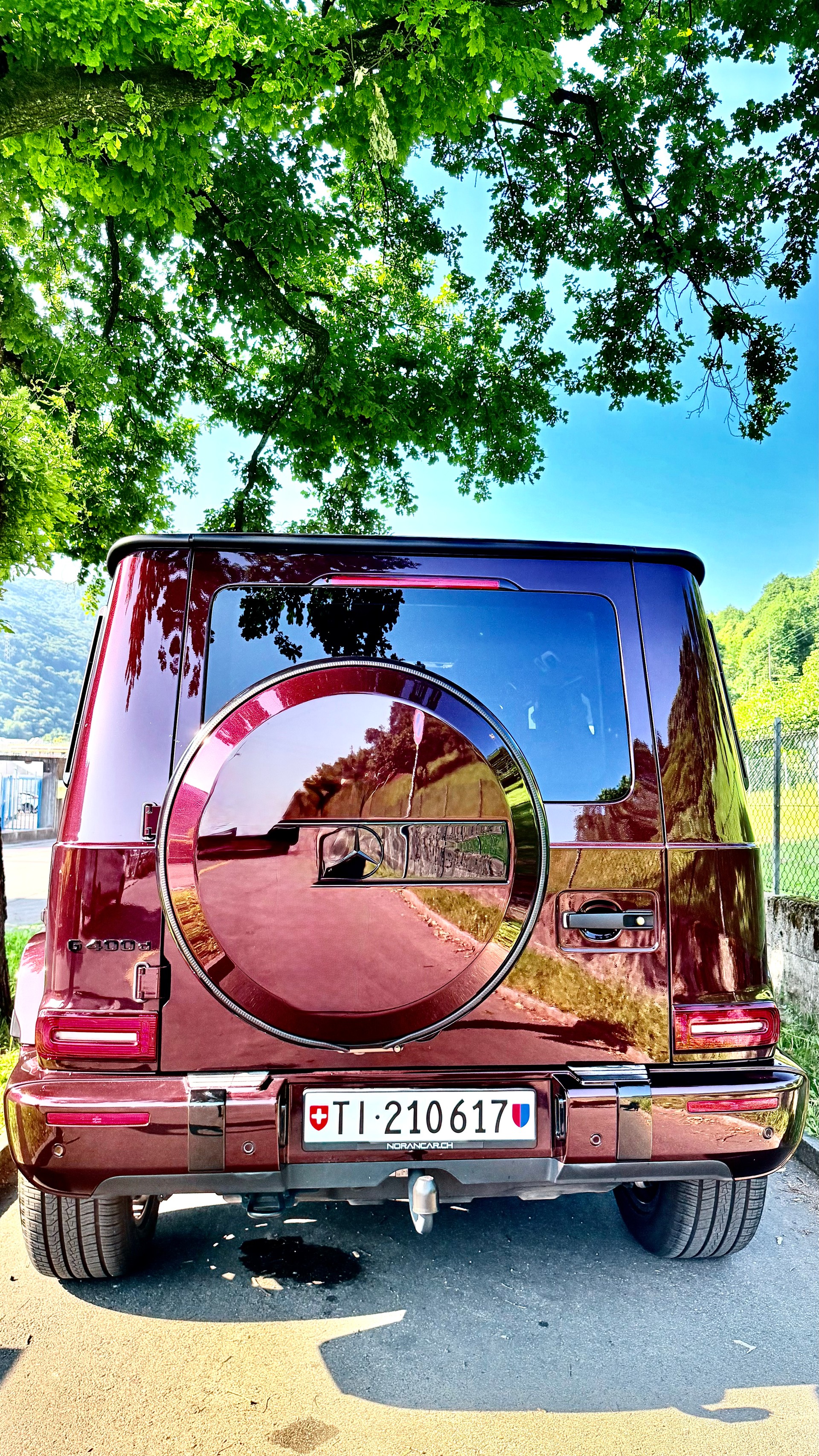 MERCEDES-BENZ G 400 d AMG Line 9G-Tronic-image-5