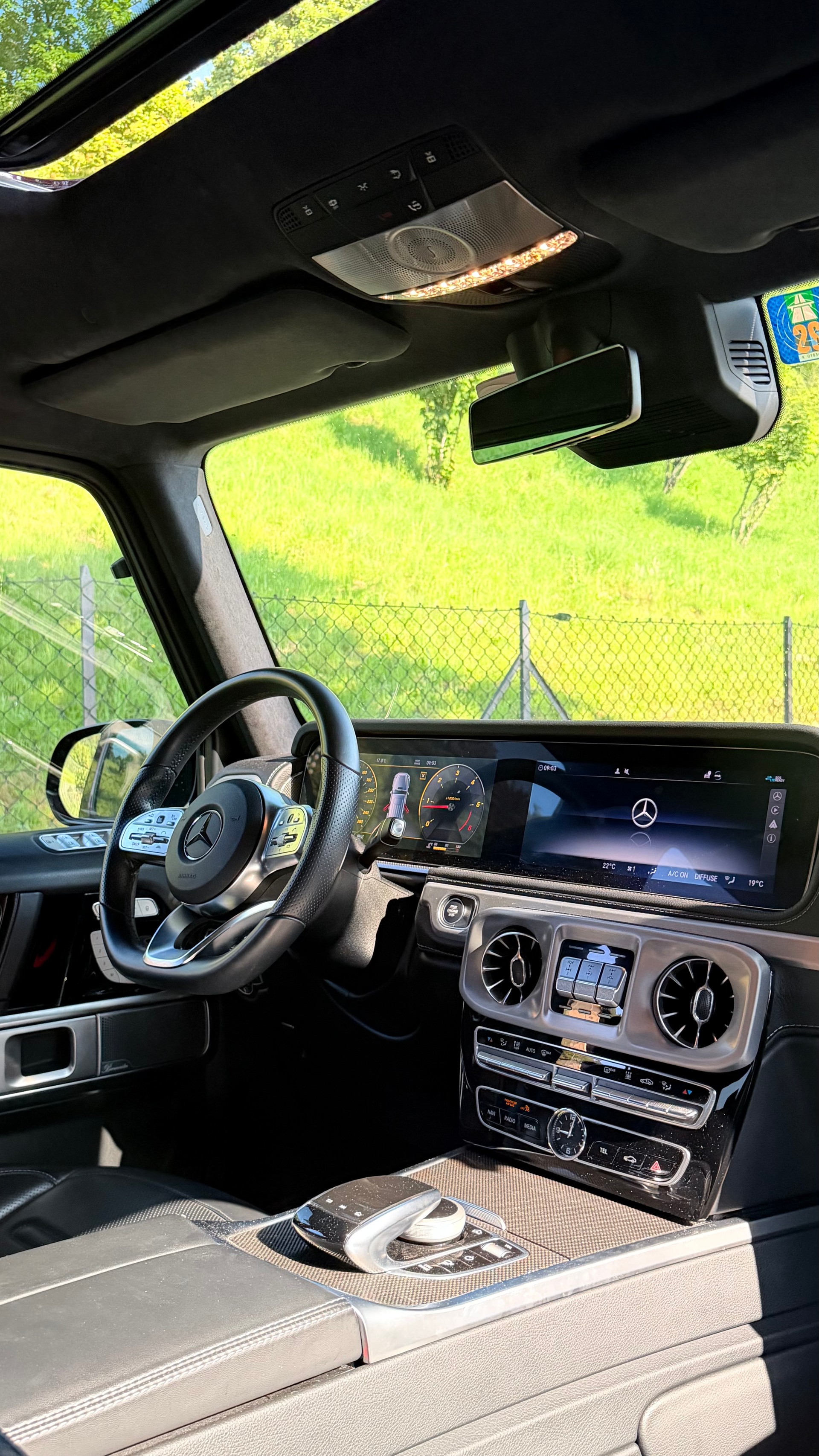 MERCEDES-BENZ G 400 d AMG Line 9G-Tronic-image-6