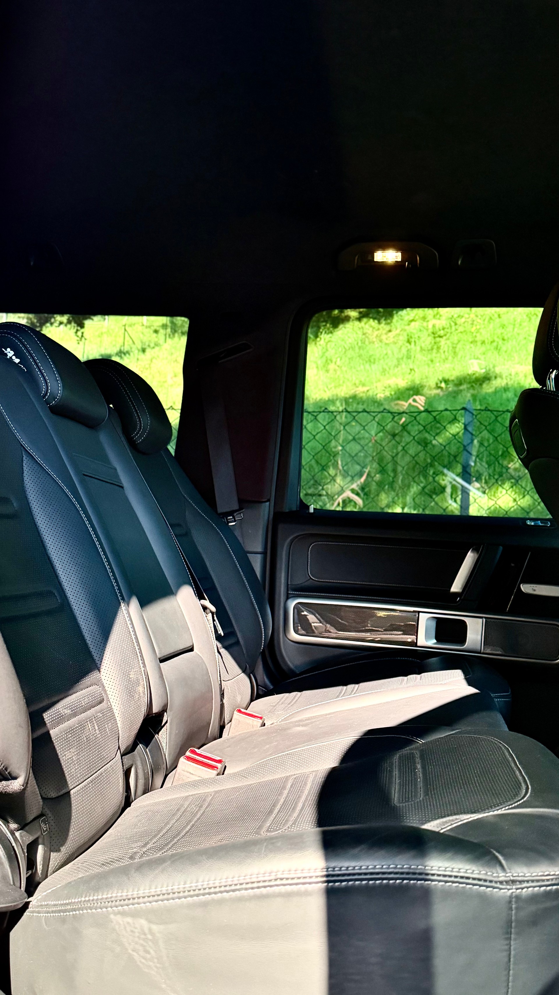 MERCEDES-BENZ G 400 d AMG Line 9G-Tronic-image-9