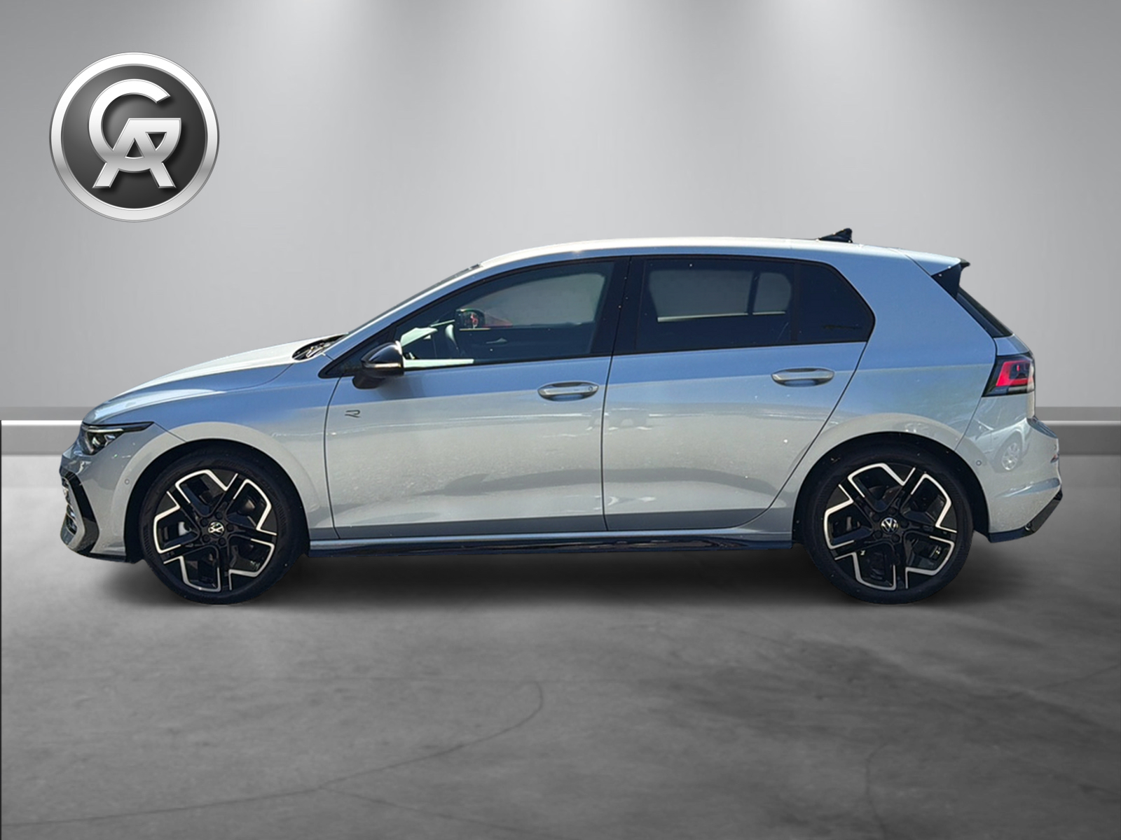 VW Golf 2.0 TSI R-Line DSG 4 Motion-image-4