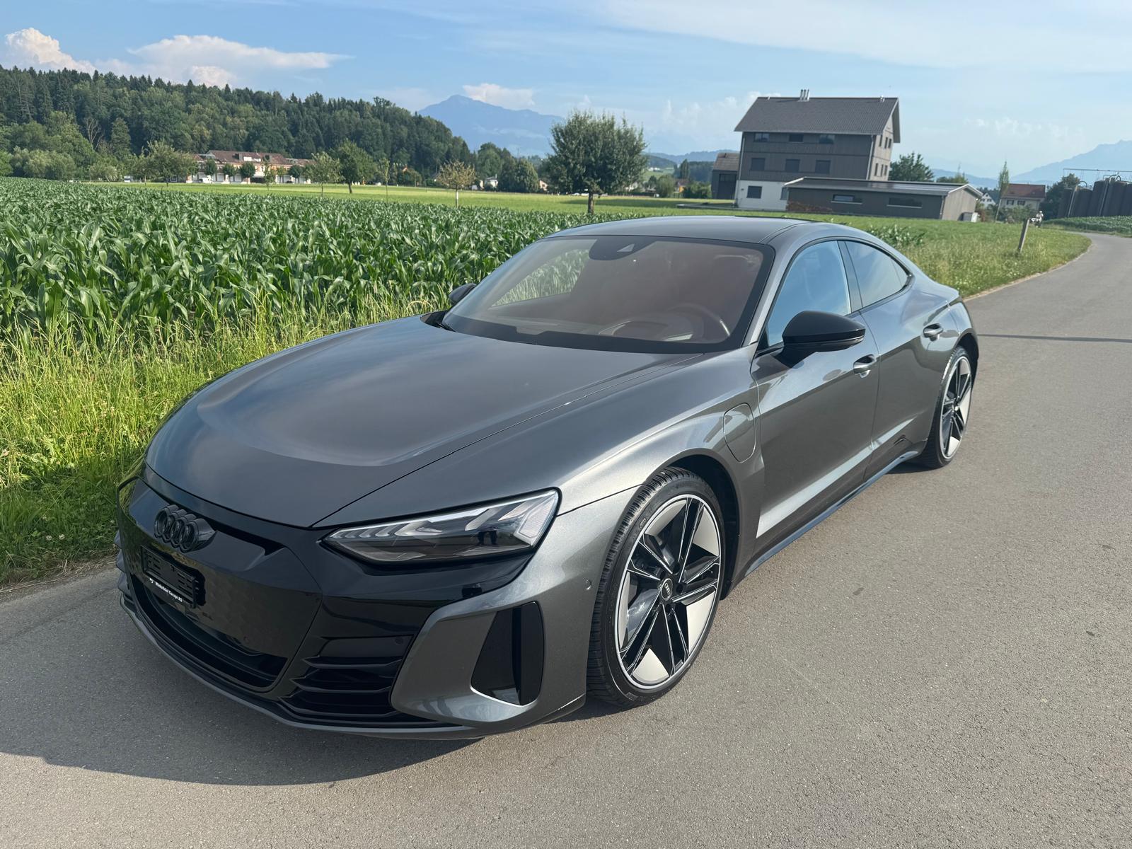 AUDI e-tron GT quattro-image-0