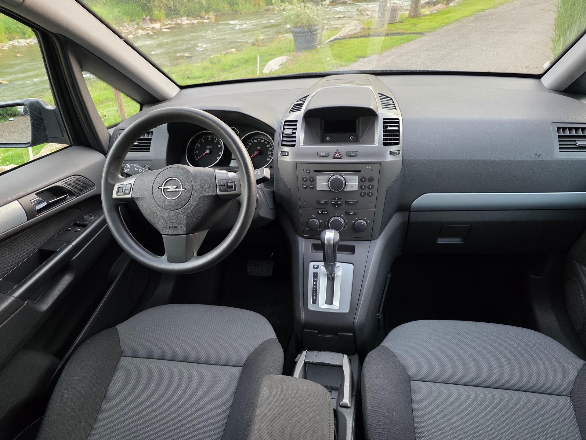 OPEL Zafira 2.2i 16V ☆☆☆ MFK: 26.02.2025 ☆☆☆ Sommer- und Winterräder ☆☆☆-image-6