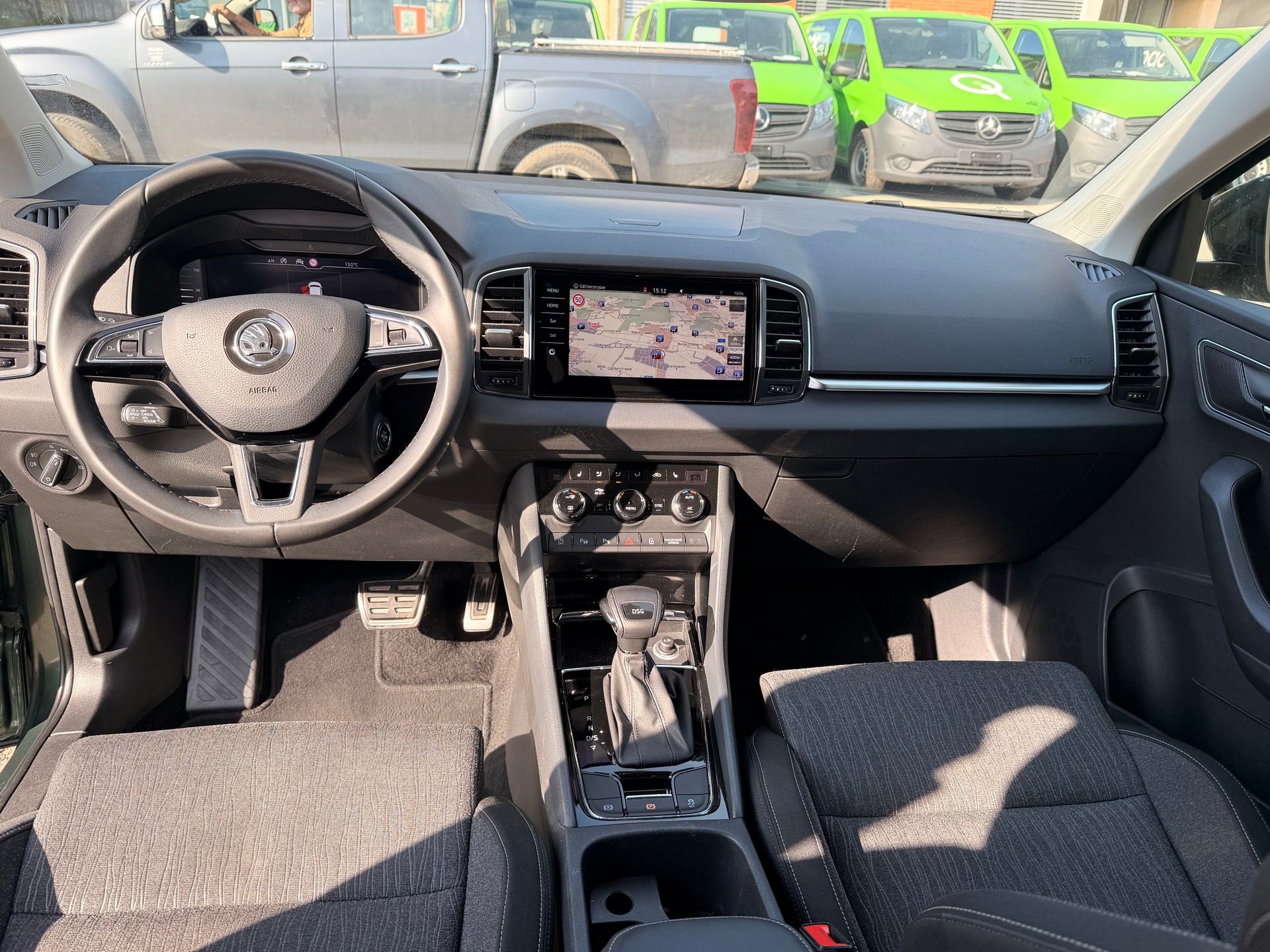 SKODA Karoq 1.5 TSI ACT SportLine DSG-image-5